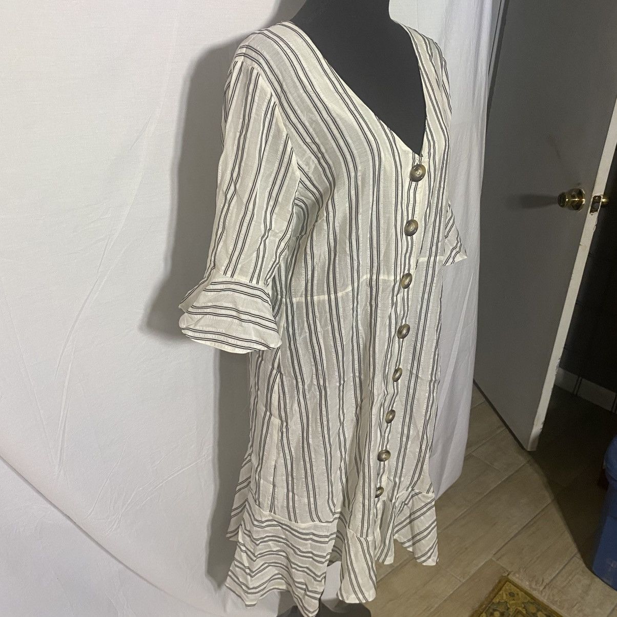 Other ELSE Capri Summer Dress Striped Button Front L MSRP$300+ Size L / US 10 / IT 46 - 2 Thumbnail