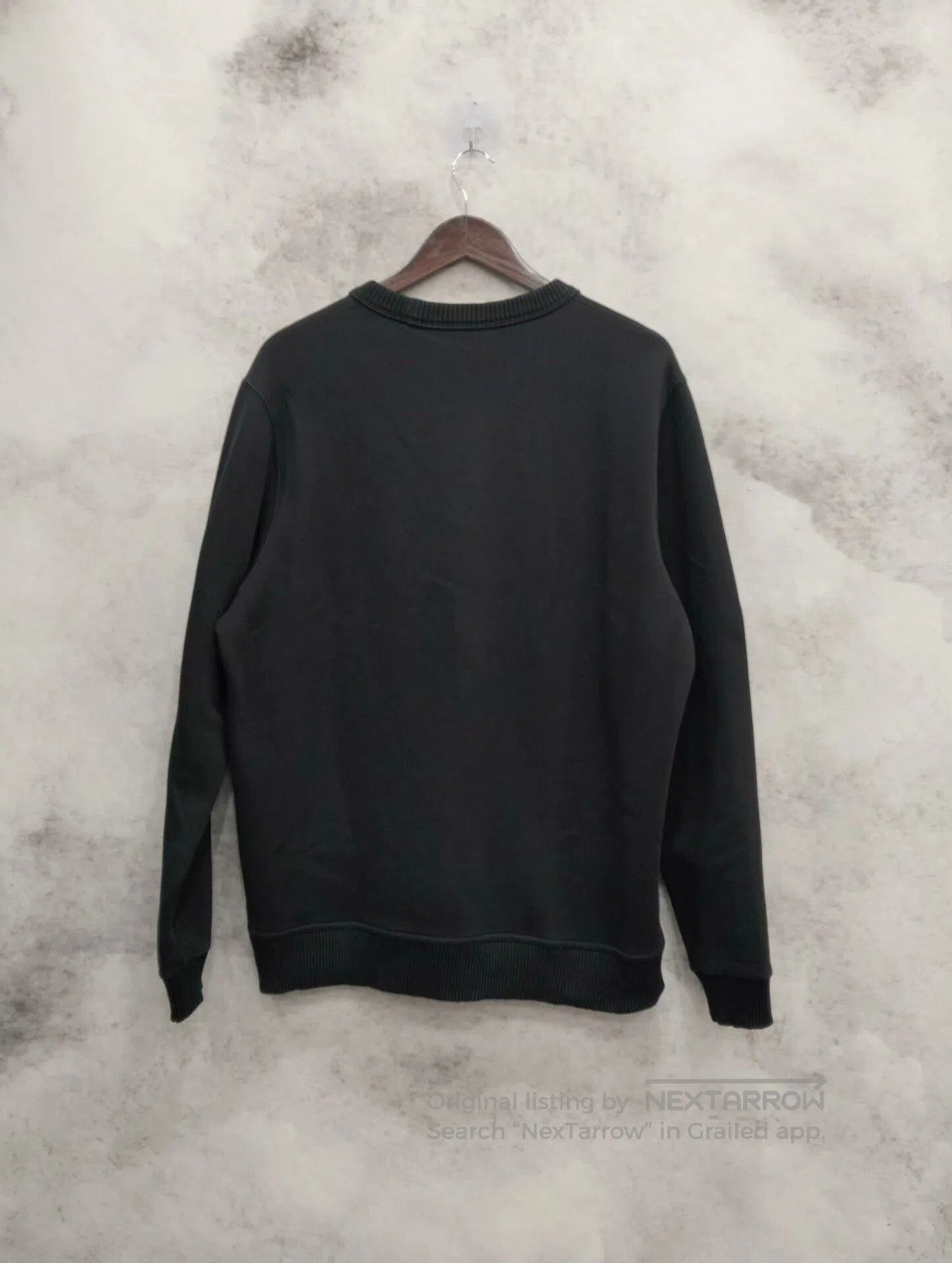 Burberry burberry black sweatshirt with logo patch. Size US M / EU 48-50 / 2 - 2 Thumbnail