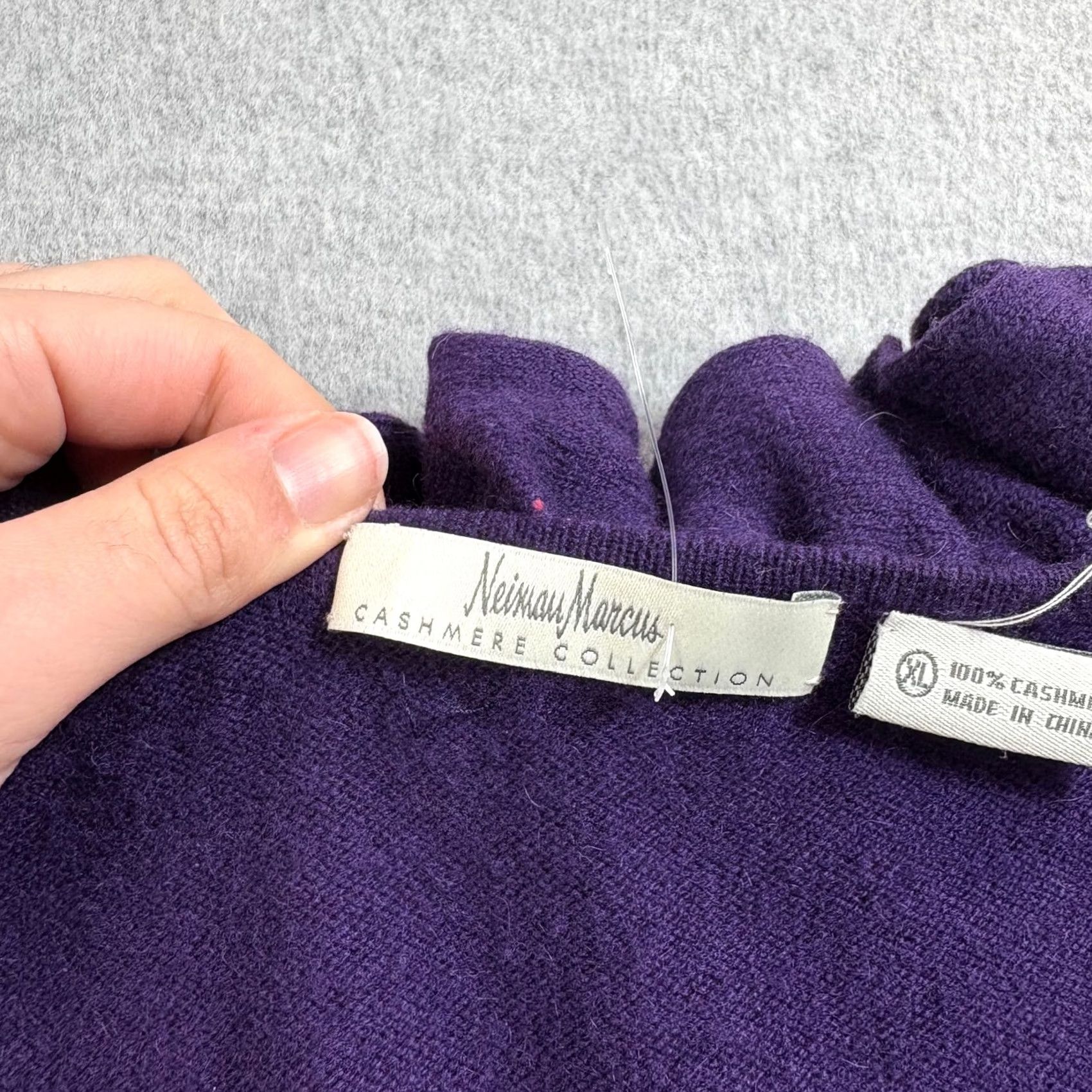 Neiman Marcus Neiman Marcus Cashmere Sweater Woman XL Purple Ruffle Quiet Luxury Heritage READ Pullover Crew Neck Long Sleeve Knit Solid Vintage: No Size XL / US 12-14 / IT 48-50 - 3 Thumbnail