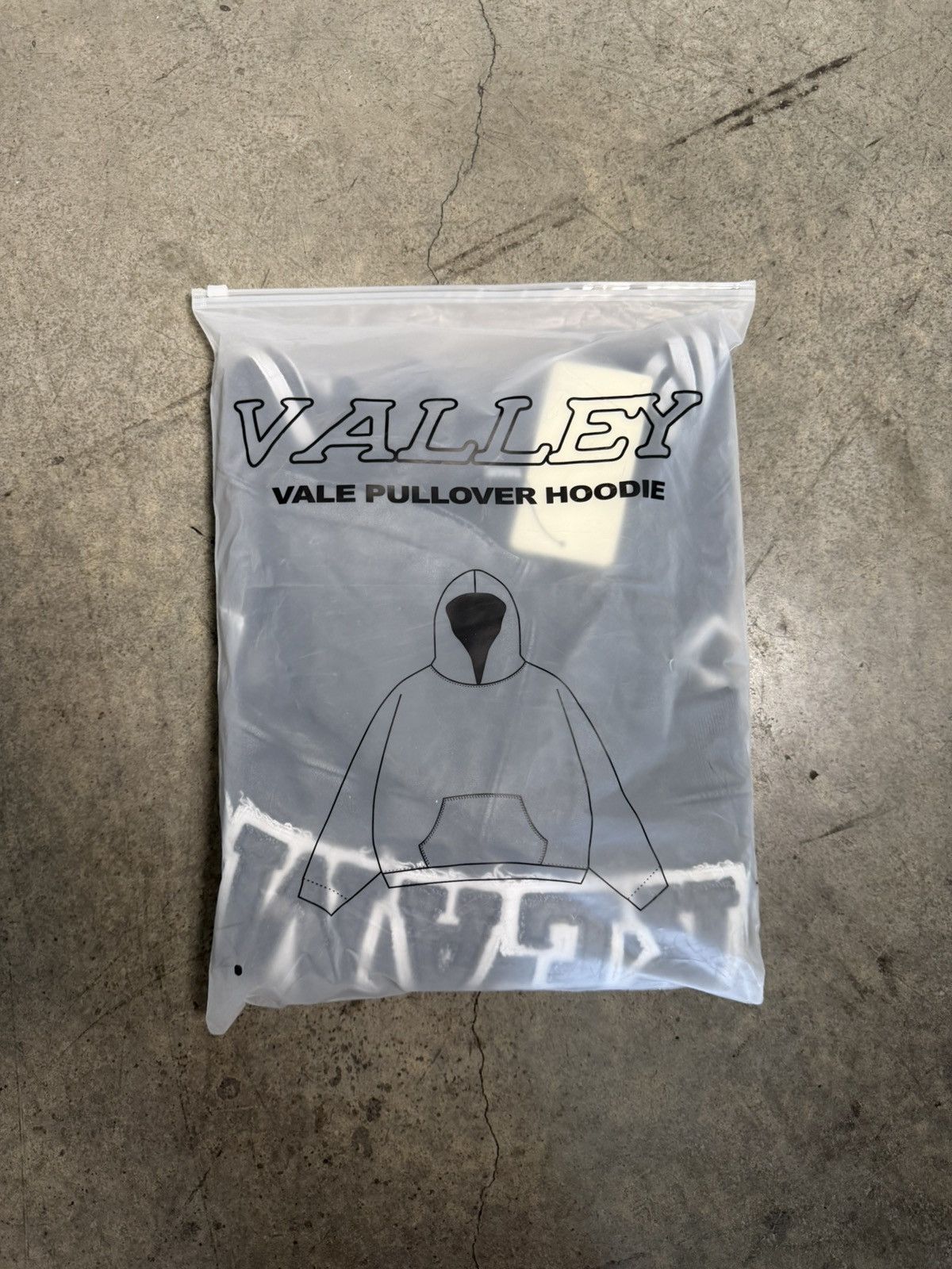 Vale Vale Forever Anthem Pullover ‘Black/Mono’ Size US XL / EU 56 / 4 - 9 Thumbnail