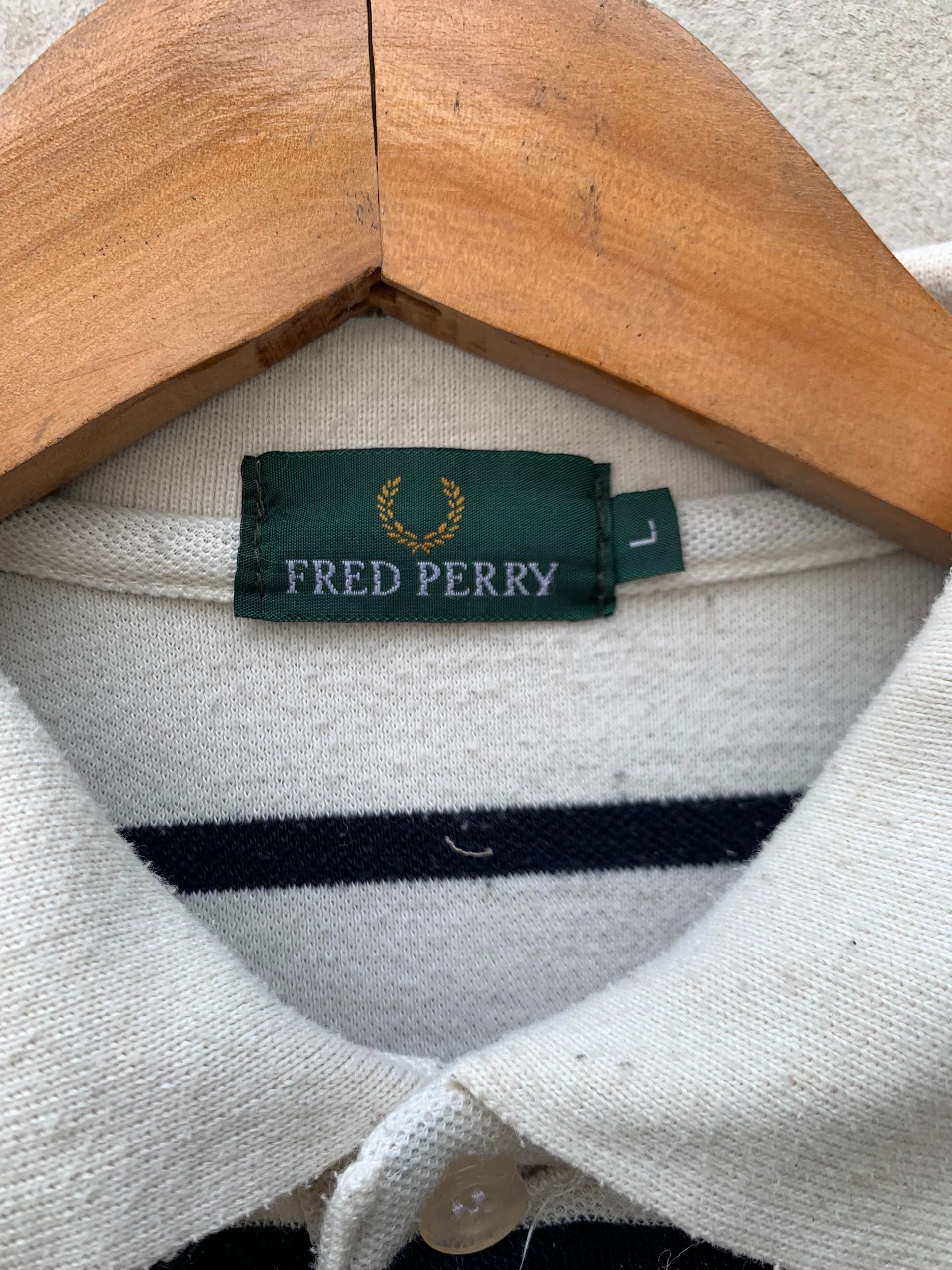Fred Perry Vintage Fred Perry Polo Tee Size US L / EU 52-54 / 3 - 5 Thumbnail