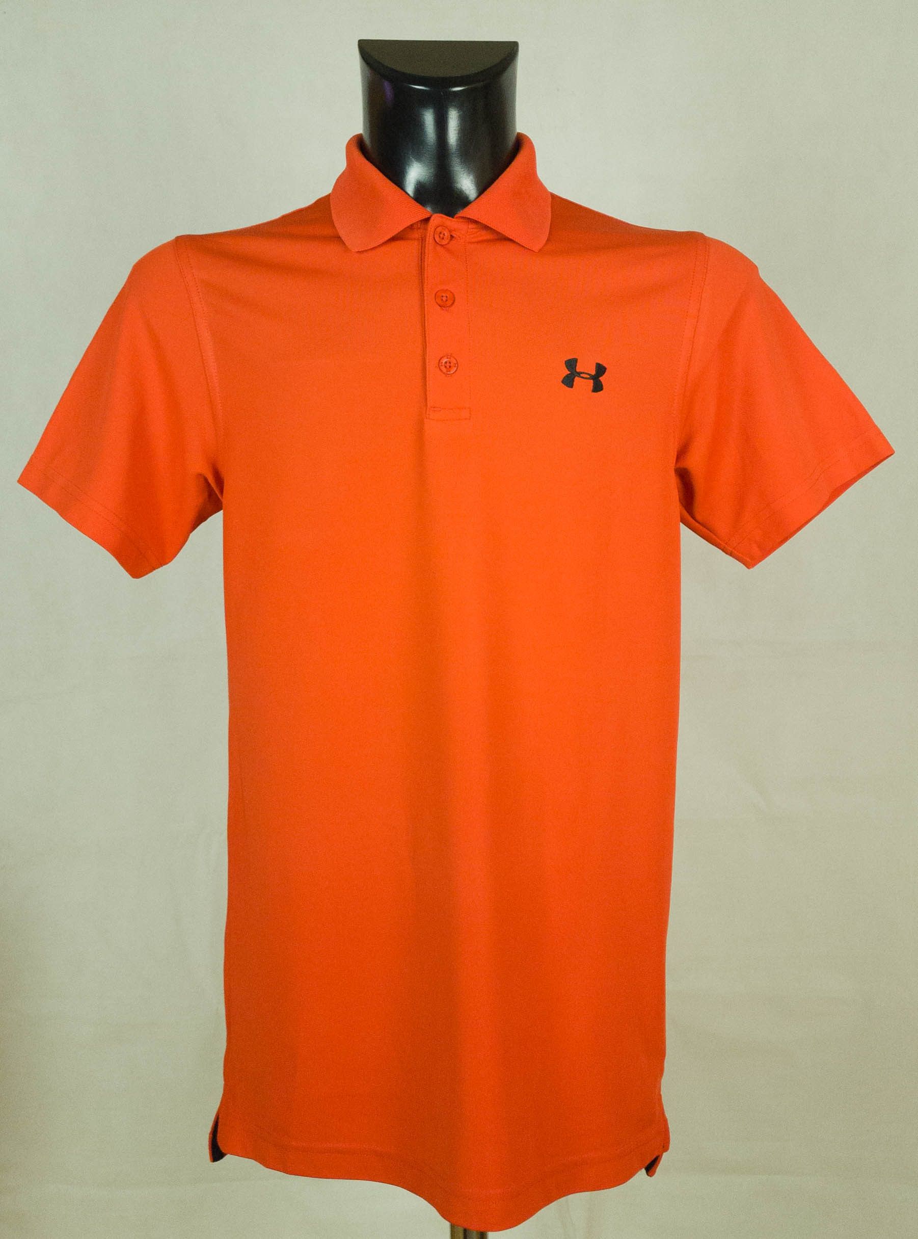 Under Armour UNDER ARMOUR ACTIVEWEAR TOP SIZE S-M GC Size US M / EU 48-50 / 2 - 1 Thumbnail