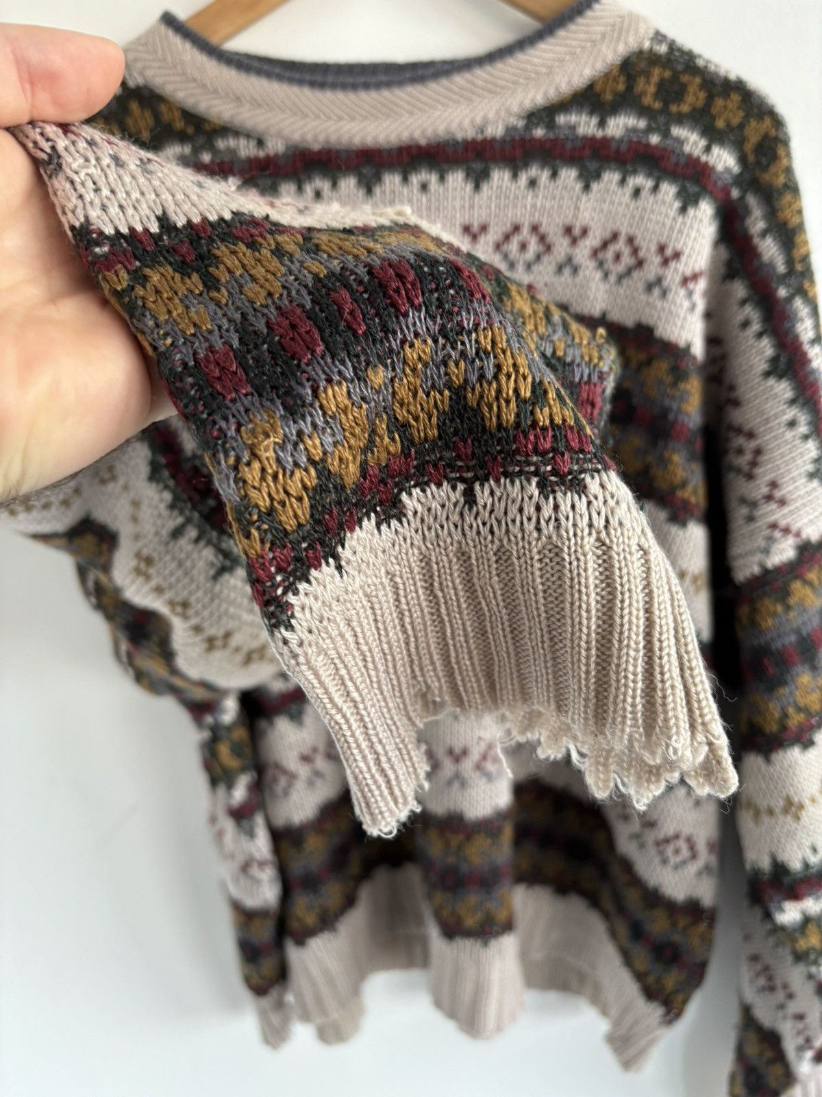 Japanese Brand Vintage Avant Garde Pattern Boxy Distressed Sweater Size US L / EU 52-54 / 3 - 6 Thumbnail