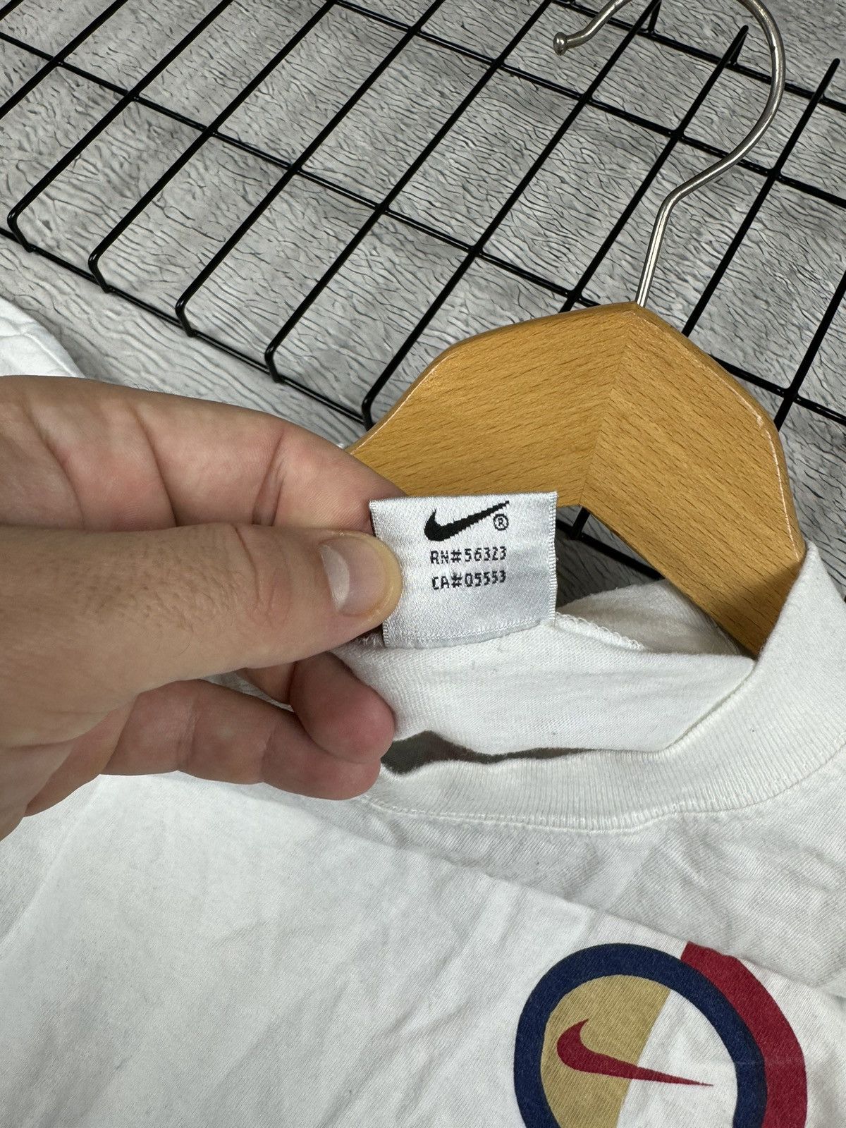 Nike × Vintage Vintage Nike 1997 Soccer Tee big logo y2k M size Size US M / EU 48-50 / 2 - 8 Thumbnail