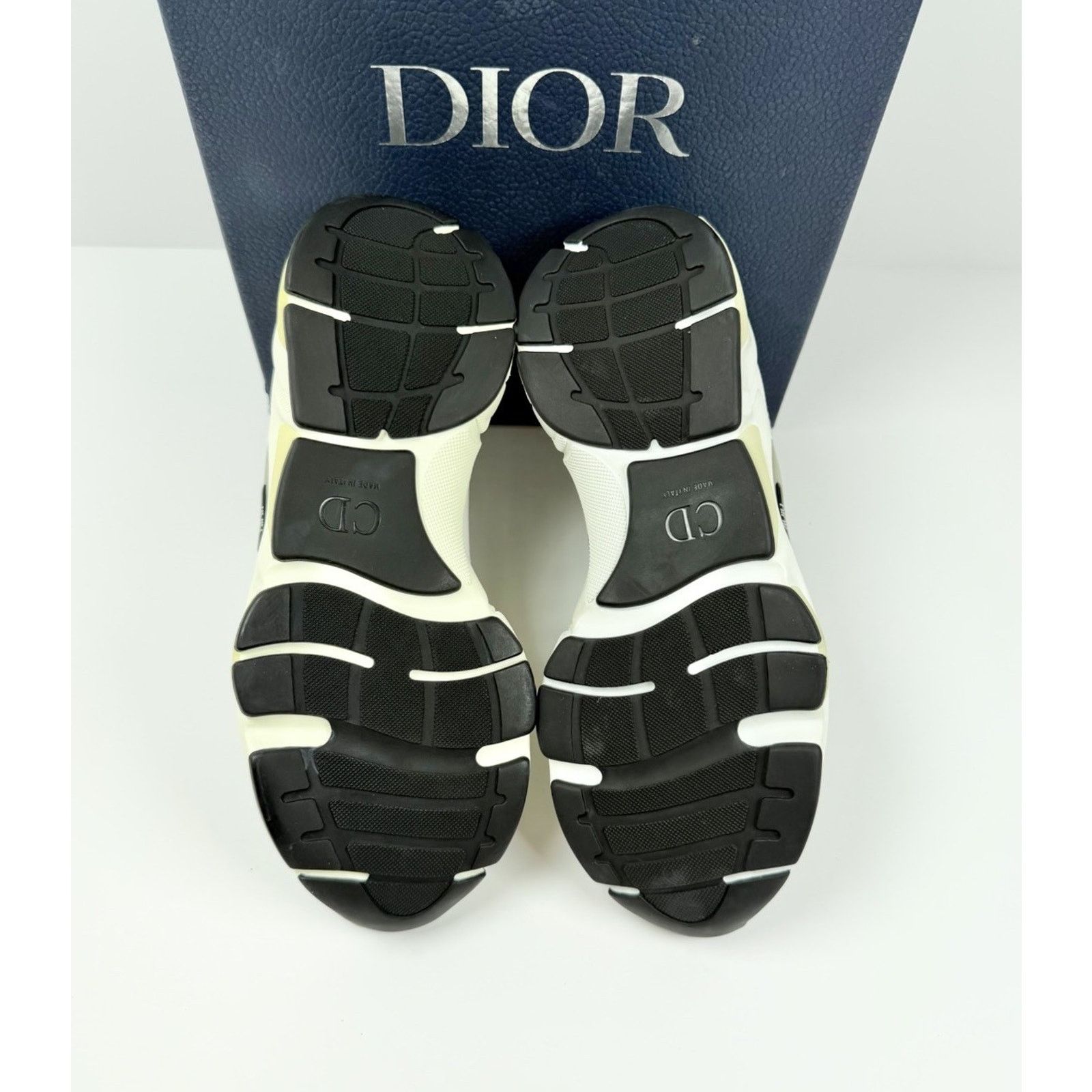 Dior Size 38EU/8W - Dior B22 White Silver NEW! Size US 8 / IT 38 - 7 Thumbnail