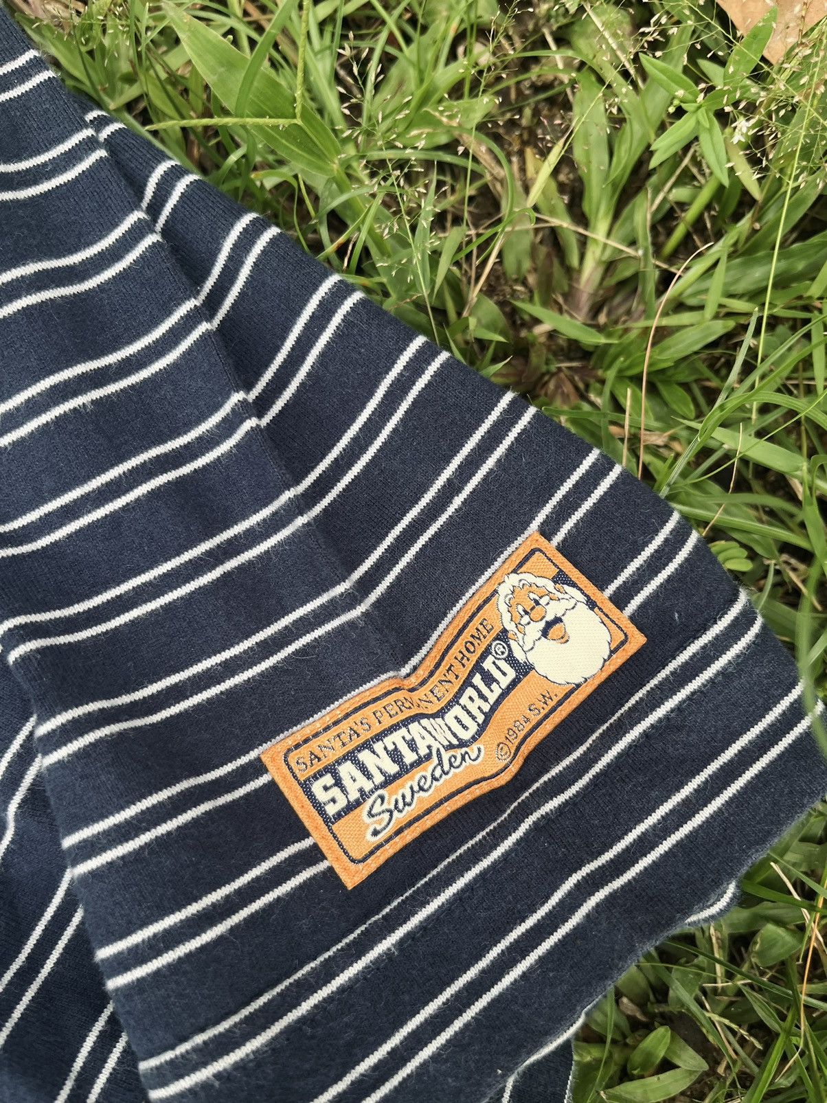 Japanese Brand Santaworld 1984 tee Vintage Size US L / EU 52-54 / 3 - 4 Thumbnail