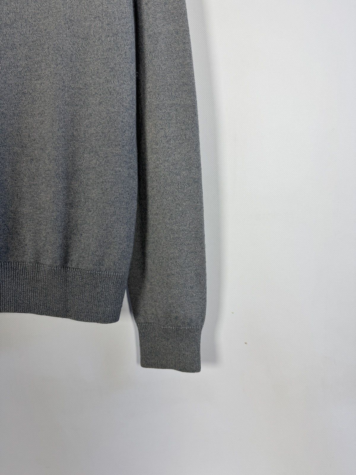 Fred Perry Fred Perry V-Neck Merino Wool Sweater Pullover Size M Size US M / EU 48-50 / 2 - 15 Thumbnail