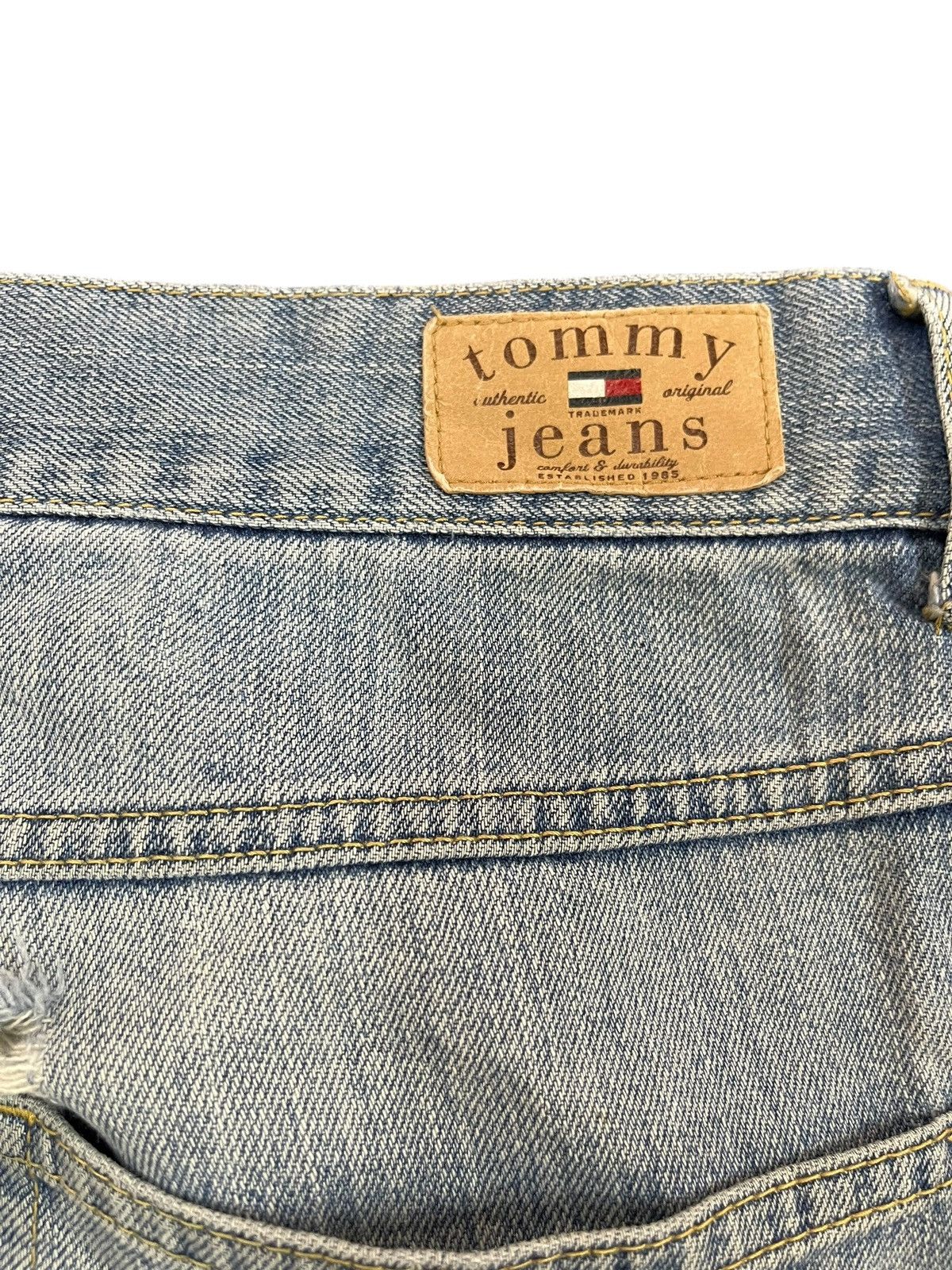 Tommy Hilfiger × Tommy Jeans Vintage Tommy Jeans Carpenter Denim Size US 32 / EU 48 - 10 Thumbnail