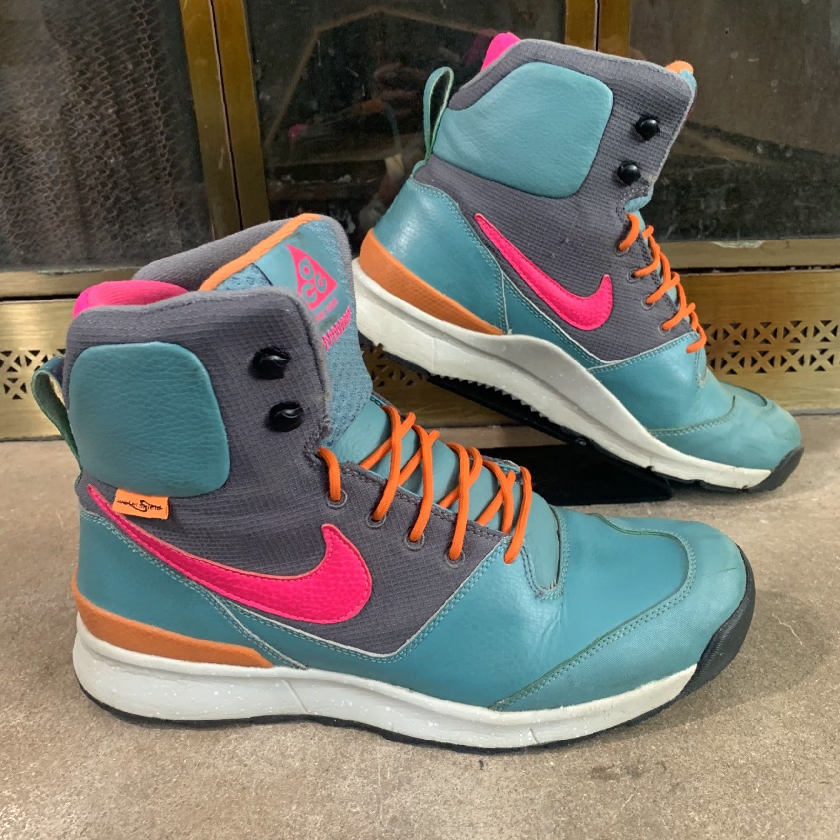 Nike VINTAGE Nike Stasis ACG Athletic Boots 616192-368 Mineral Teal Pink Urban Orange Size 9 Mens Boots 2013 Size US 12 / EU 45 - 5 Thumbnail