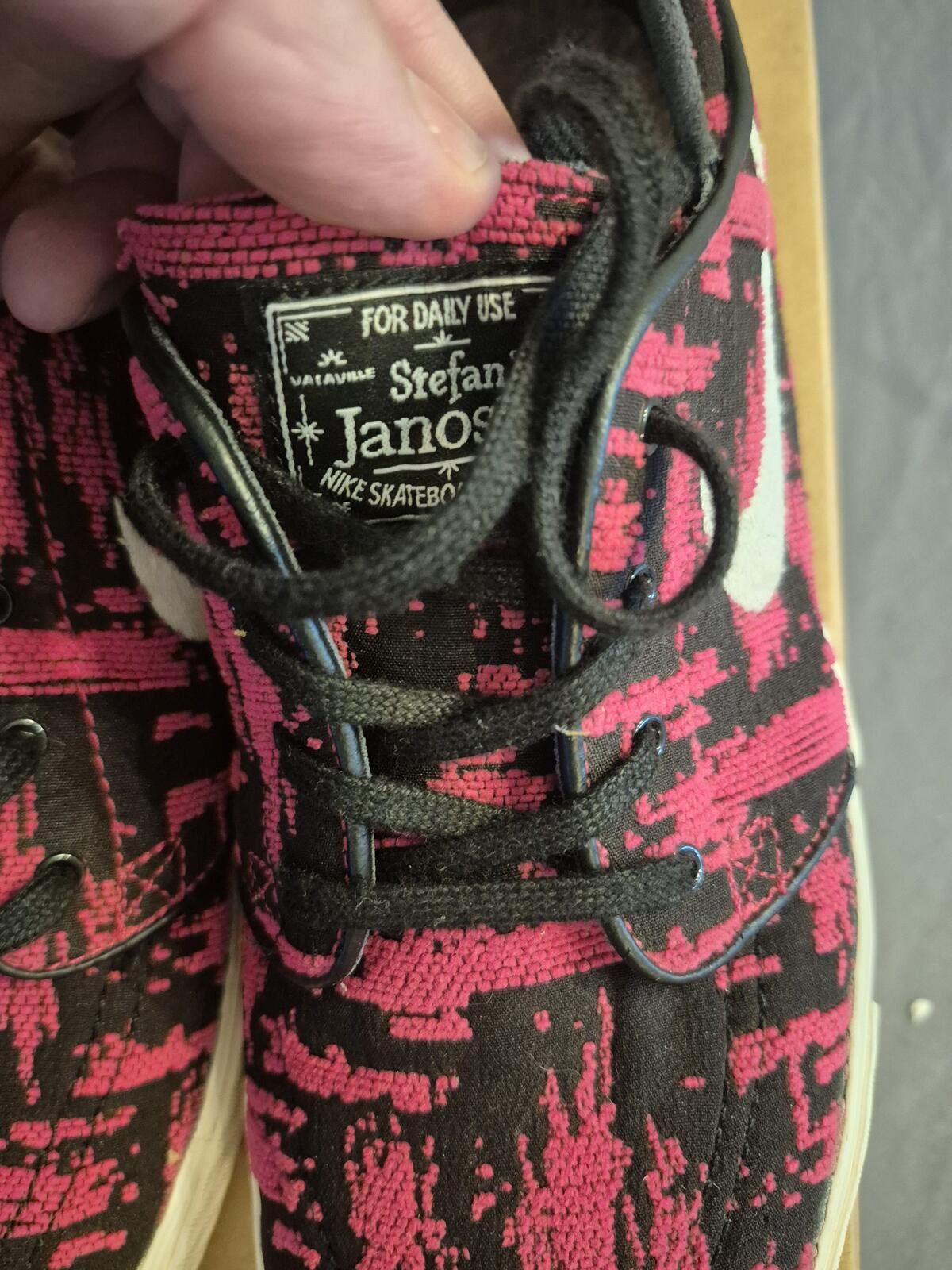 Nike Stefan Janoski Pink Tech Camo Size 10.5 Size US 10.5 / EU 43-44 - 5 Thumbnail