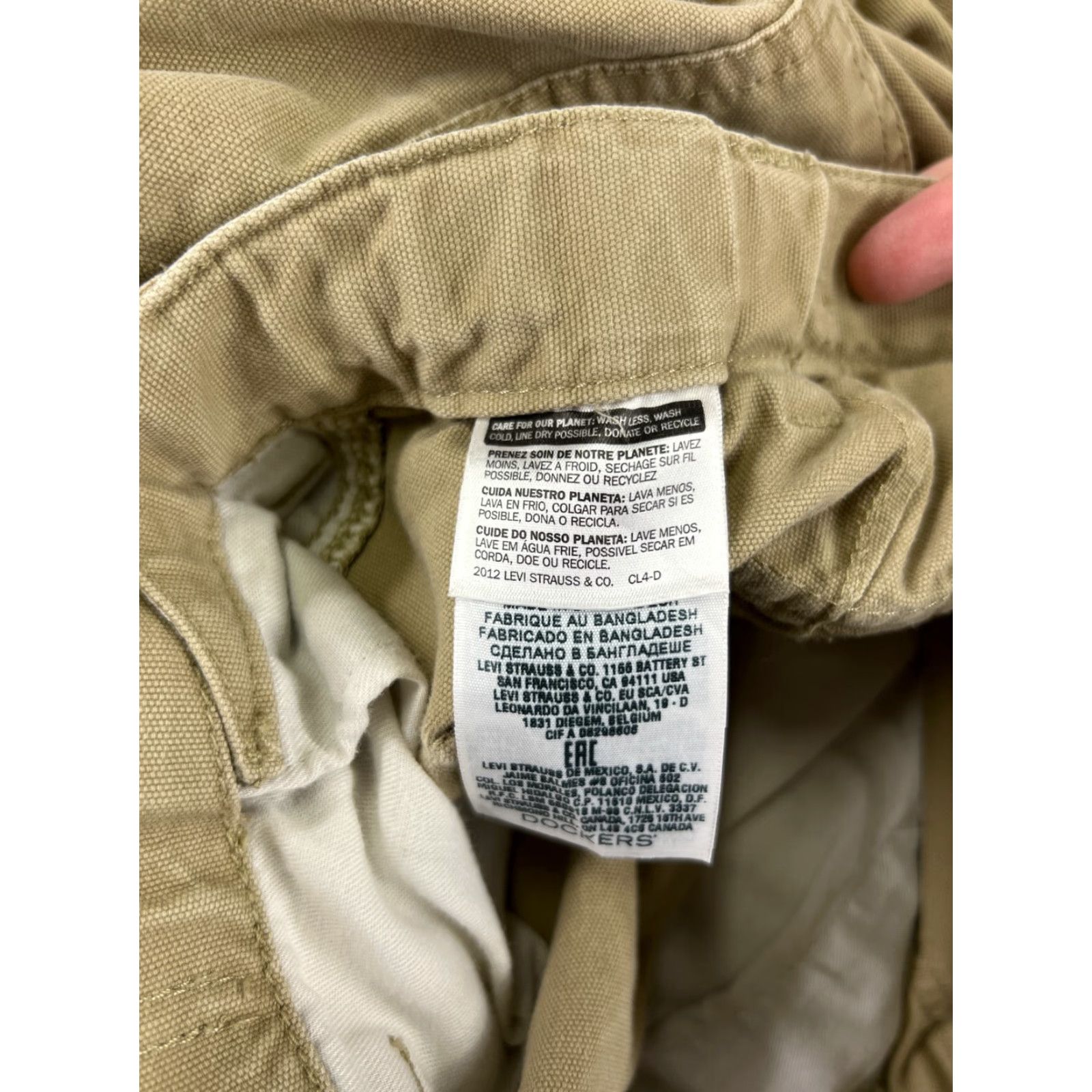 Dockers DOCKERS Pants Mens 38 Beige Canvas Cargo Pocket 5-Pocket Relaxed Straight 100% Cotton DUCK Shirt? Size US 38 / EU 54 - 4 Thumbnail