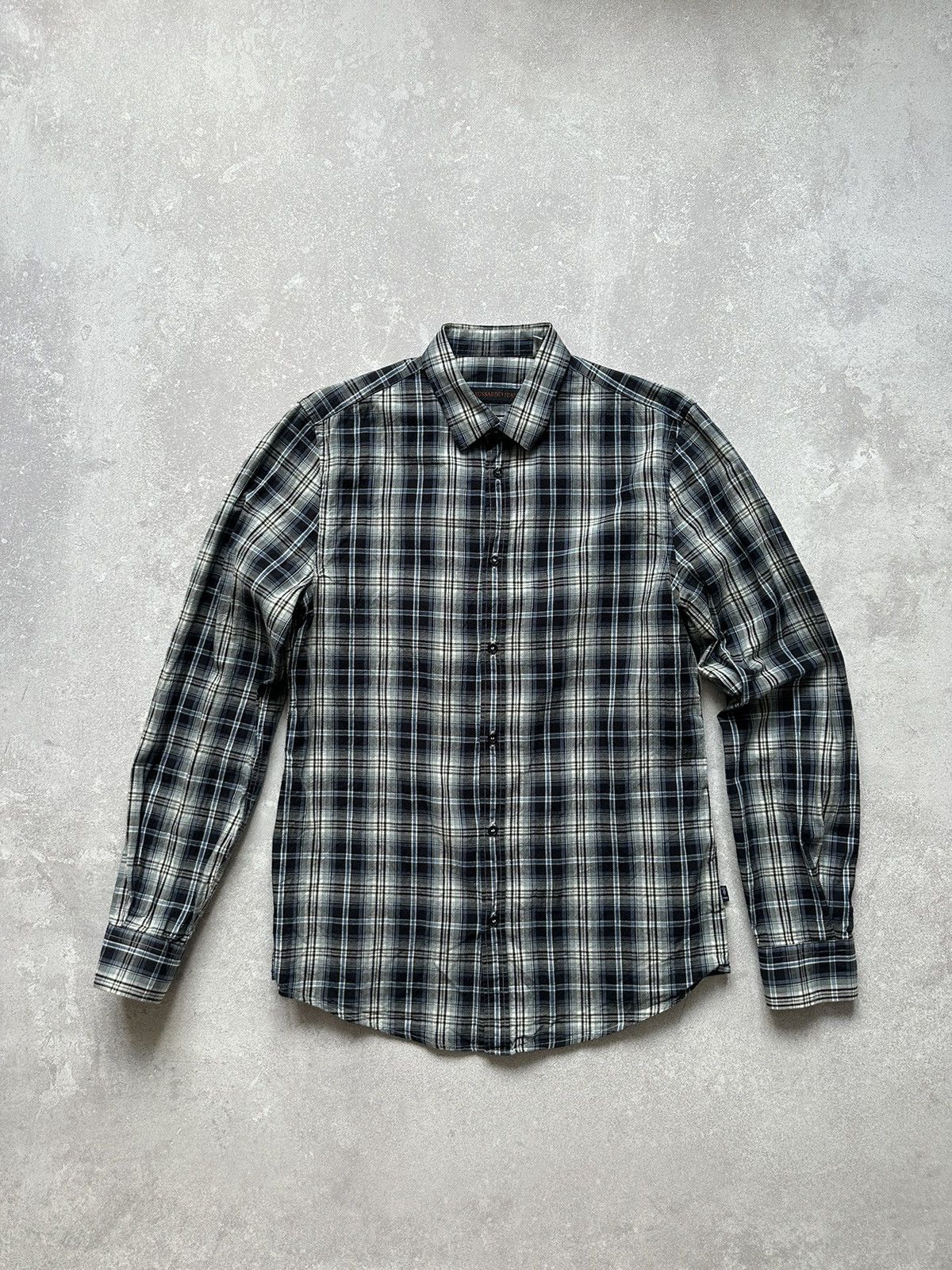 Trussardi × Vintage Shirt Trussardi jeans vintage streetwear size 39 Size US M / EU 48-50 / 2 - 1 Thumbnail