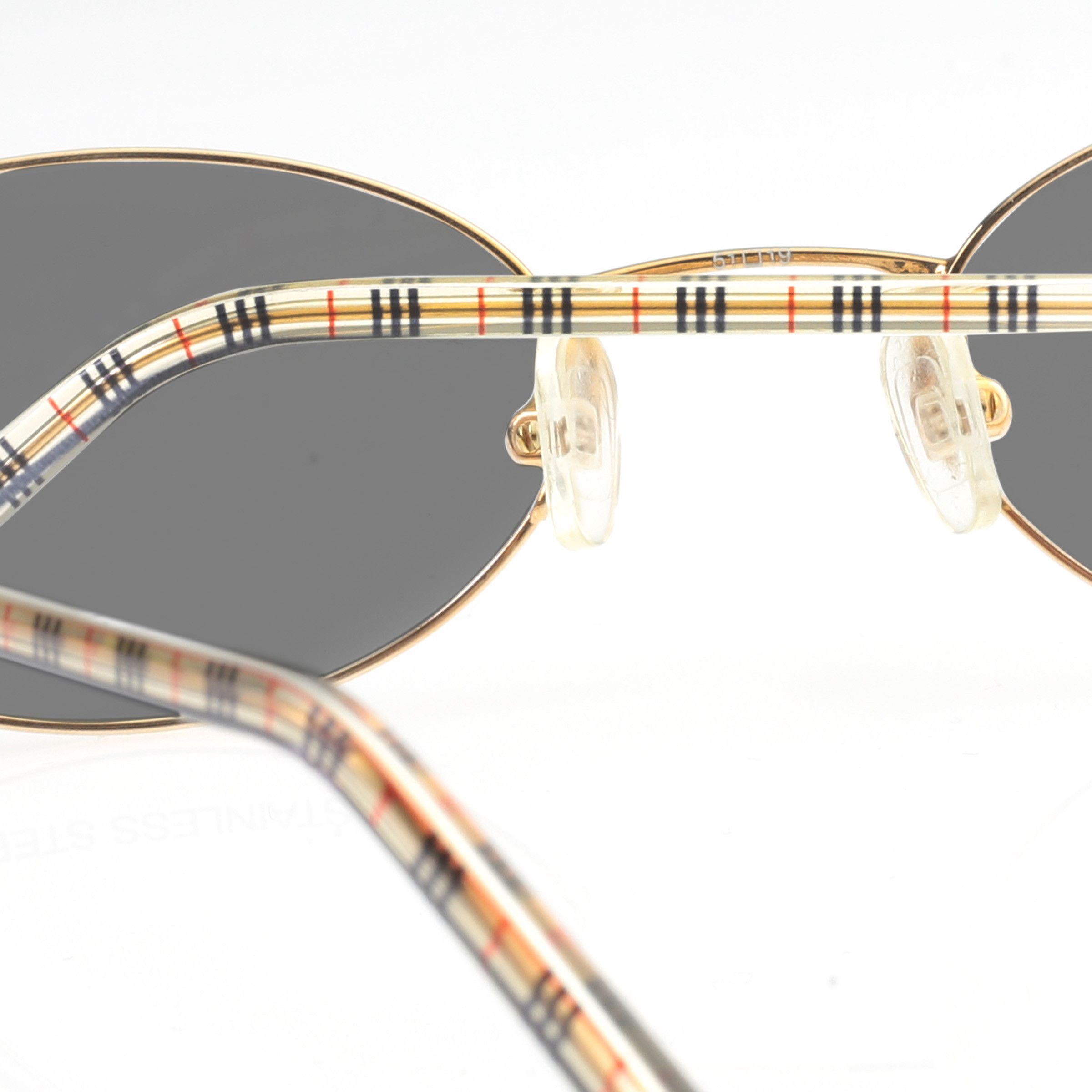 Burberry \'90s Check Gold Oval Frame Sunglasses Black
