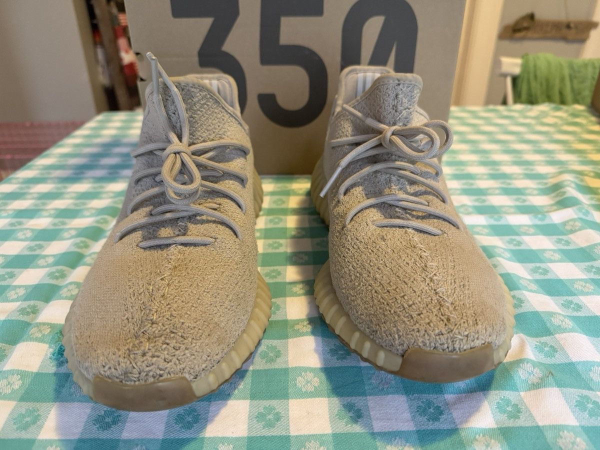 Yeezy 350 V2 Sesame