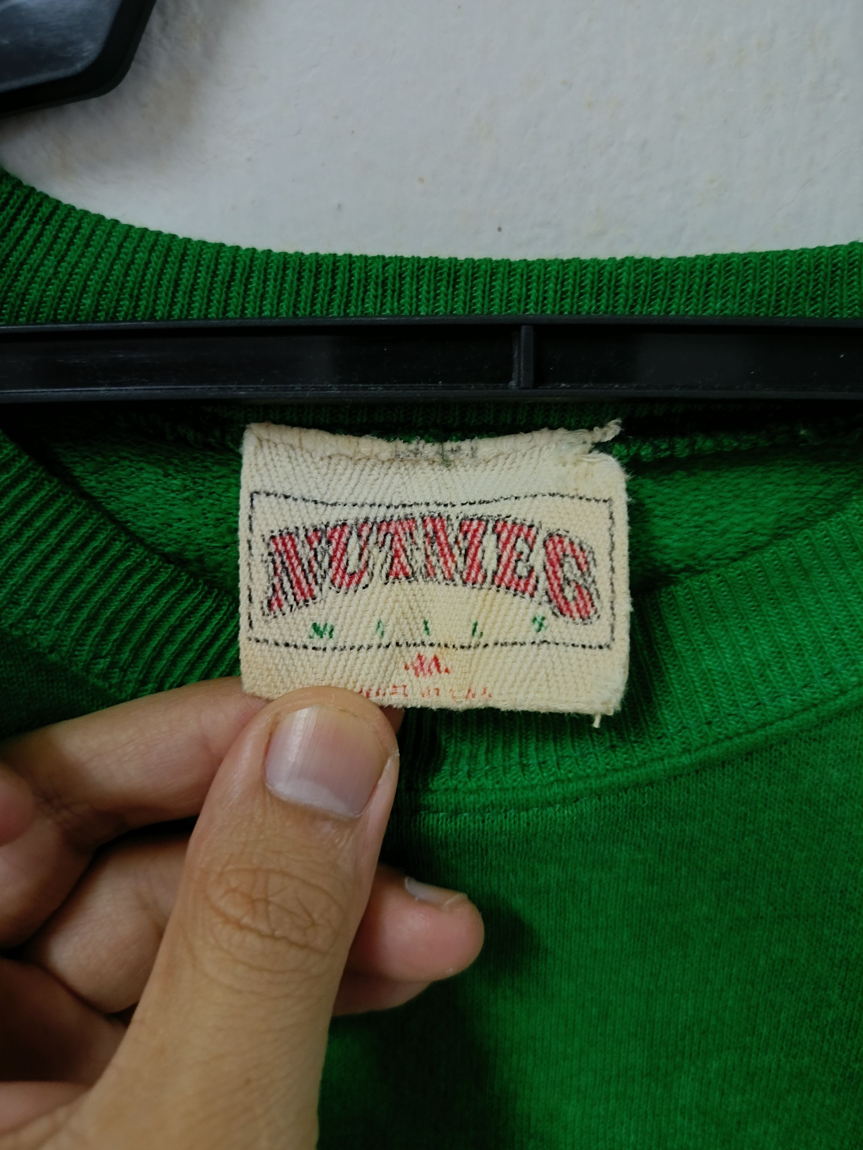 NBA × Vintage Vintage 80's Bolton Celtic Nutmeg Tag Jumper Size US M / EU 48-50 / 2 - 2 Thumbnail