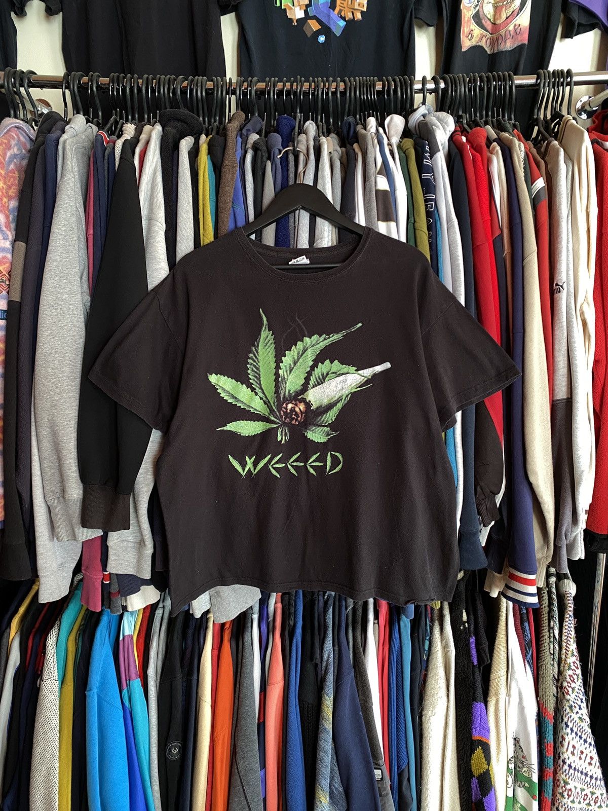 Vintage VINTAGE SMOKE WEED ZAZA BAGGY BOXY T-SHIRT Size US XXL / EU 58 / 5 - 1 Thumbnail