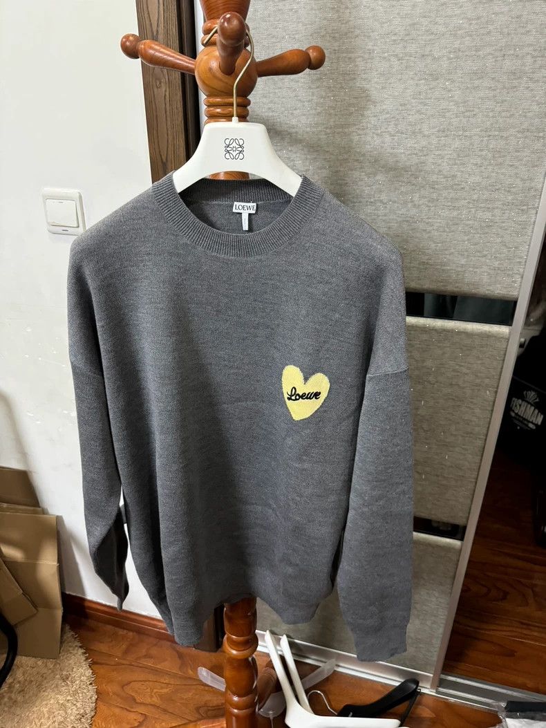 Other LOEWE Round collar loose long sleeve wool knit sweater Size US S / EU 44-46 / 1 - 1 Thumbnail