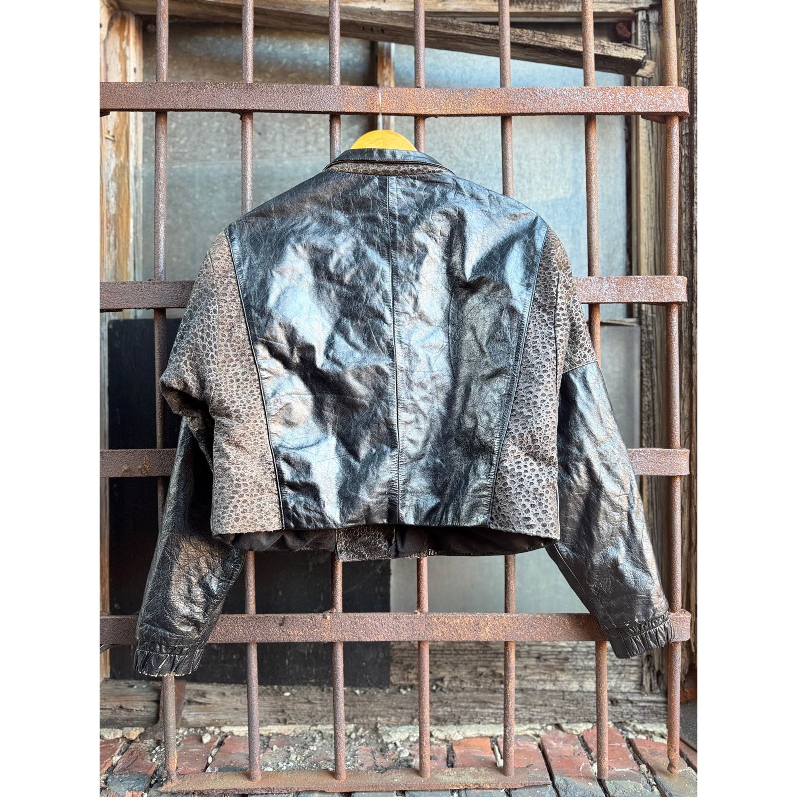 Vintage 80s Rare Genuine Leather Bomber Jacket Ladies Size 44/Large Size L / US 10 / IT 46 - 6 Thumbnail