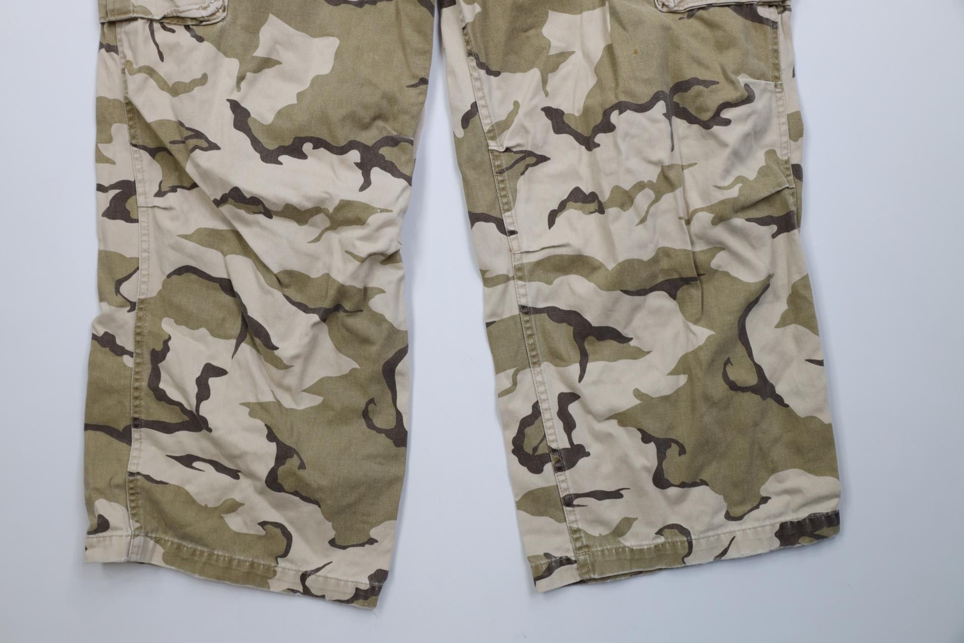 Vintage Vintage 90s Y2K Streetwear Camouflage Wide Leg Cargo Pants Size US 38 / EU 54 - 4 Thumbnail
