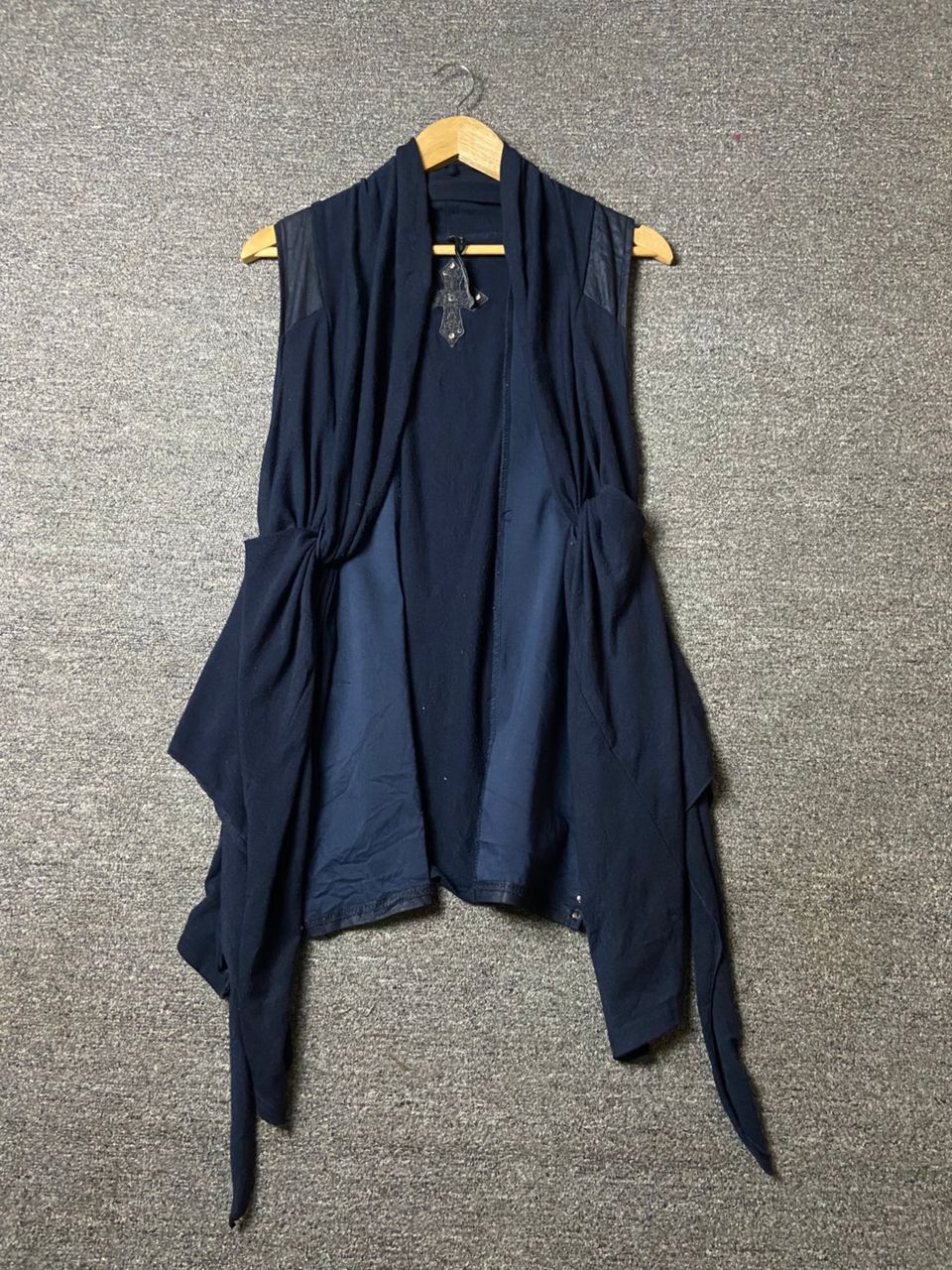 Japanese Brand Vintage Ozz Croce One Piece Sleveeless Cardigan (179) Size XS / US 0-2 / IT 36-38 - 1 Thumbnail