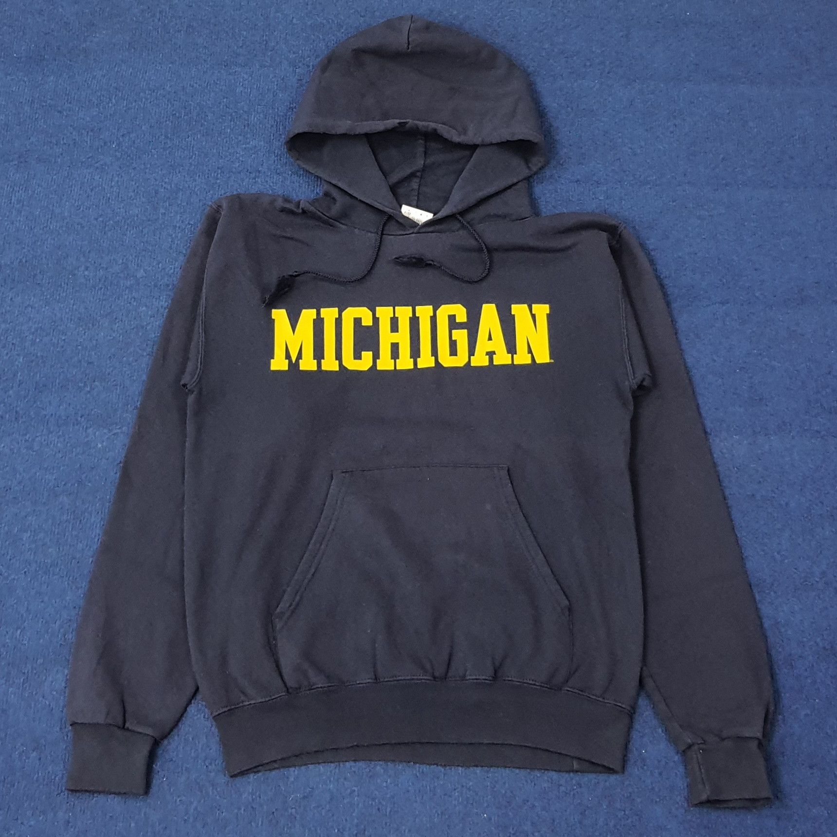 Champion Vintage Champion Michigan United State Hoodie C248N24 Size US S / EU 44-46 / 1 - 1 Thumbnail