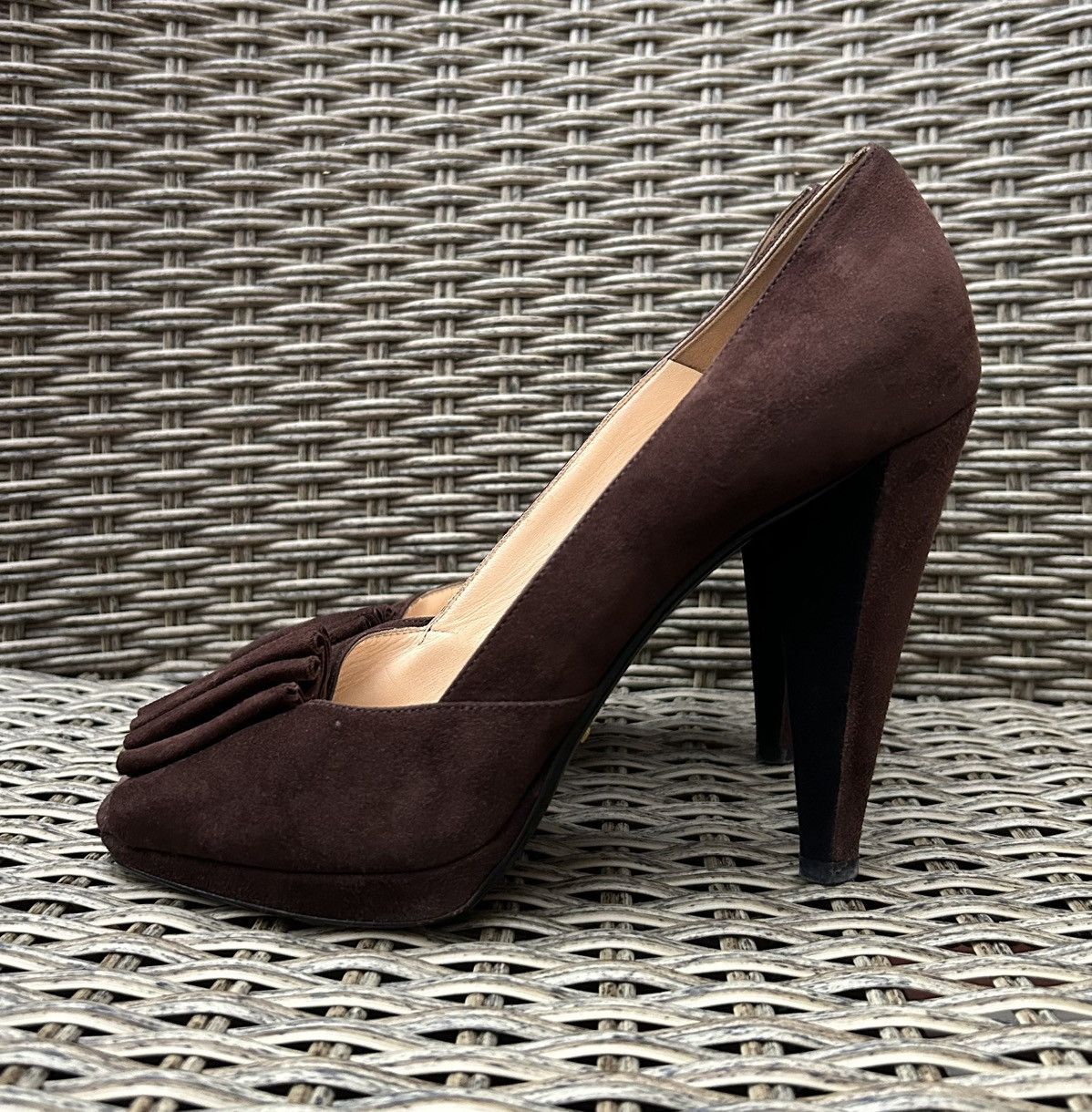 Prada × Vintage 00’s Prada Suede Ruffle Embellishment Square Open Toe Pumps Size US 8 / IT 38 - 1 Thumbnail
