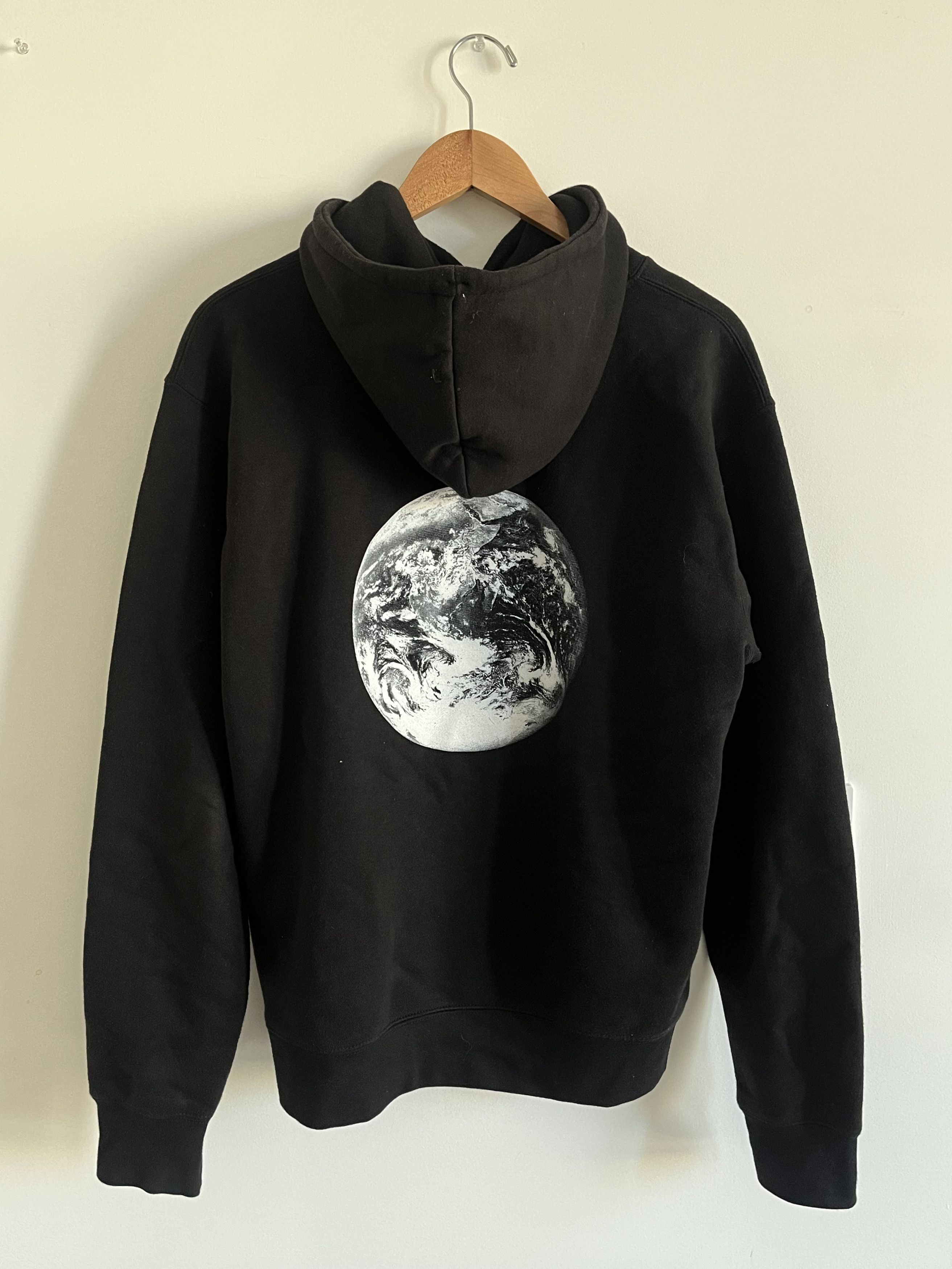 SCRT La Haine Merch - Le Monde Est A Nous Hoodie - Black Size US M / EU 48-50 / 2 - 3 Thumbnail