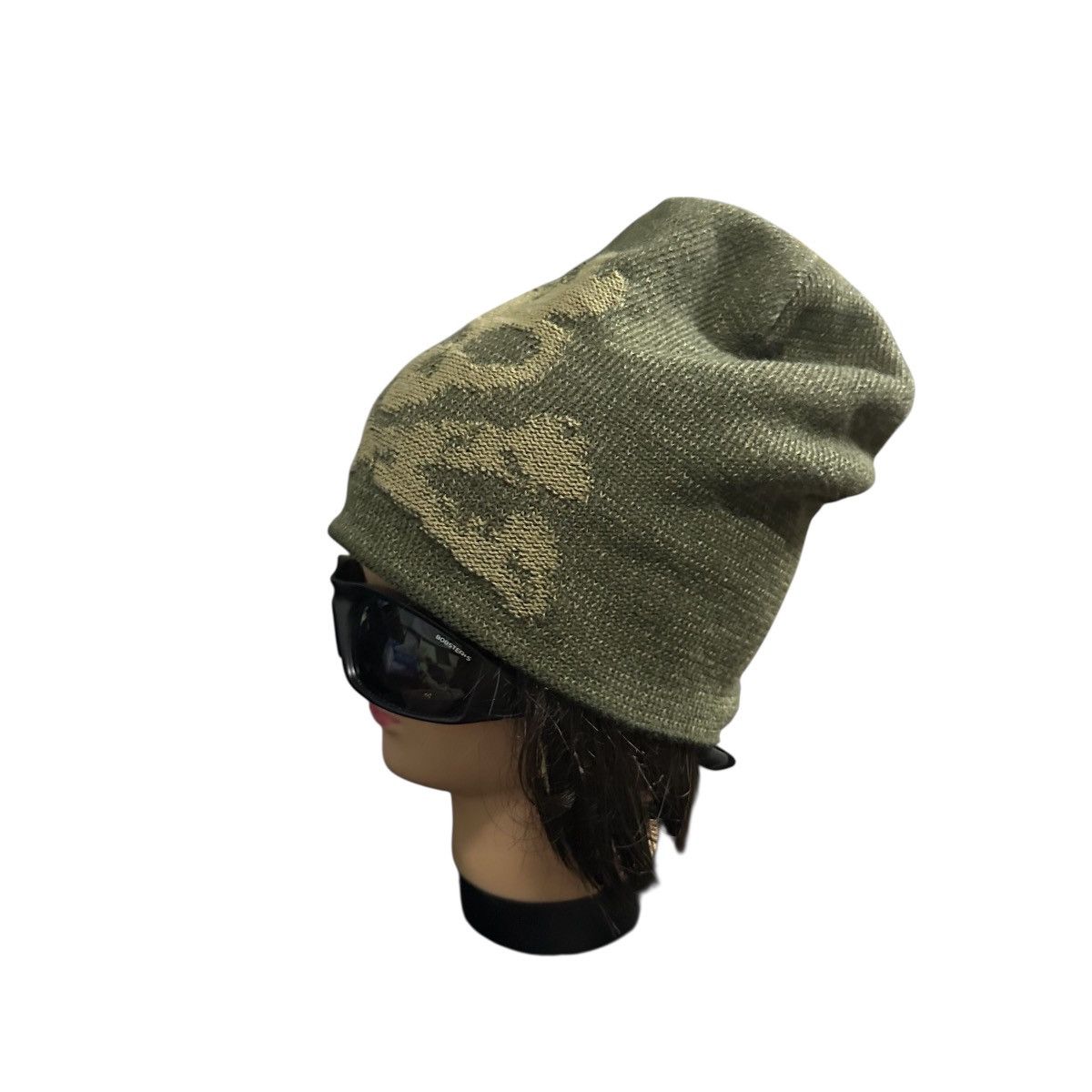 If Six Was Nine CROSS SKULLS BEANIE HAT Size ONE SIZE - 2 Thumbnail
