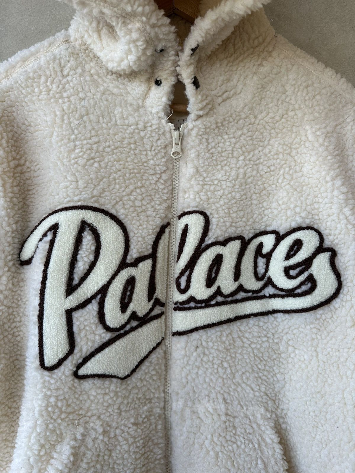 Palace PALACE SCRIPT HOOD NATURAL Winter 2023 Collection Size US S / EU 44-46 / 1 - 4 Thumbnail