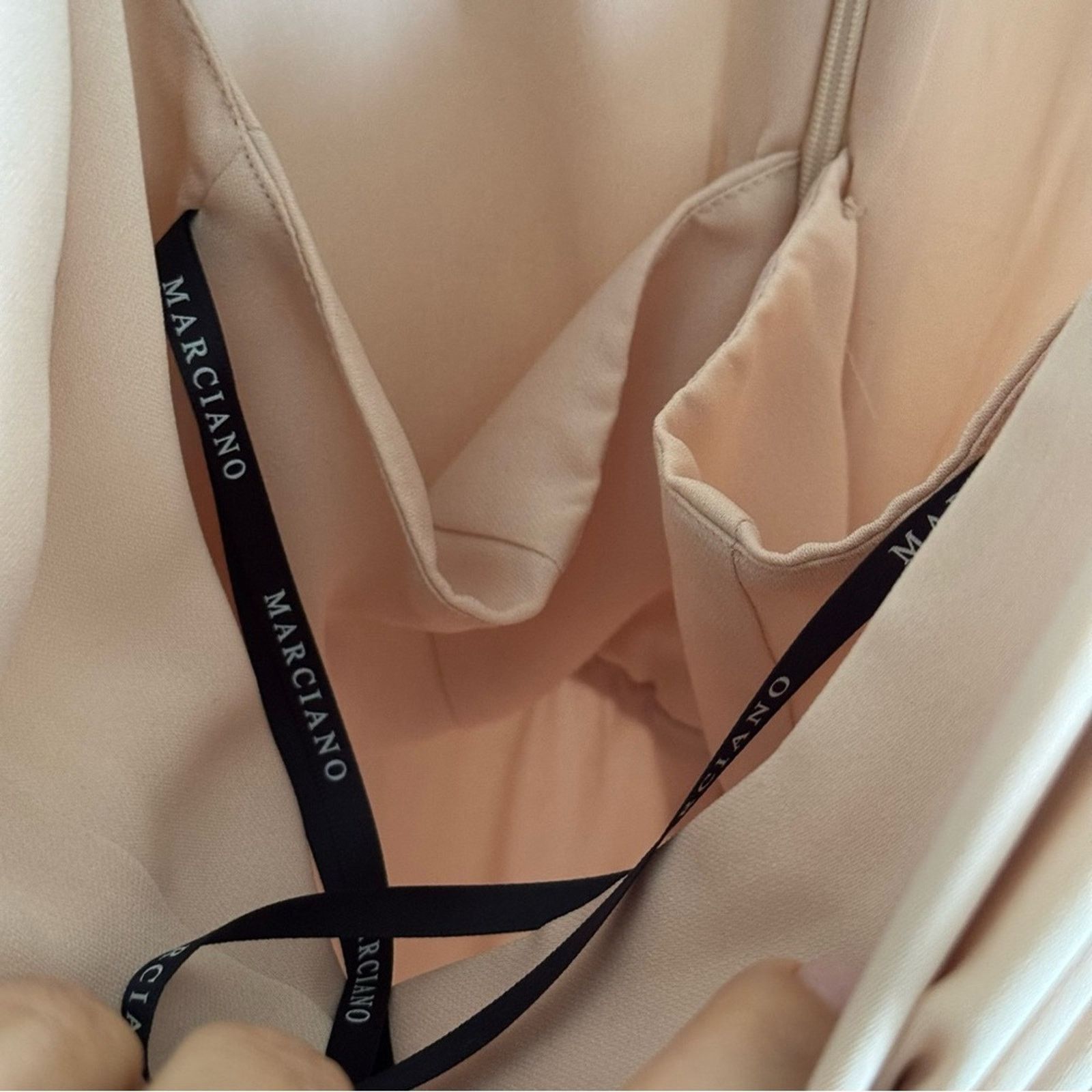 Guess NWOT! GUESS By Marciano, Emmaline Maxi Dress, Size 4 Size S / US 4 / IT 40 - 5 Thumbnail
