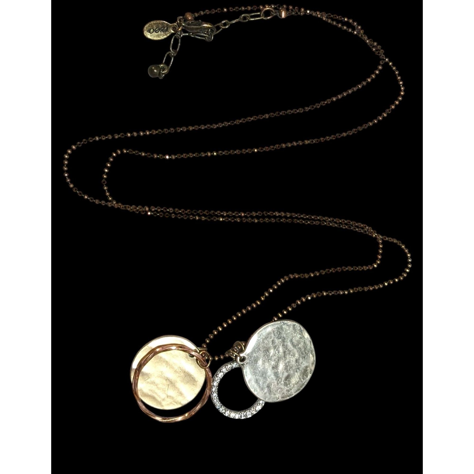 American Eagle Outfitters AEO Preppy Brutalist Metallic Charm Disc Necklace Size ONE SIZE - 1 Thumbnail