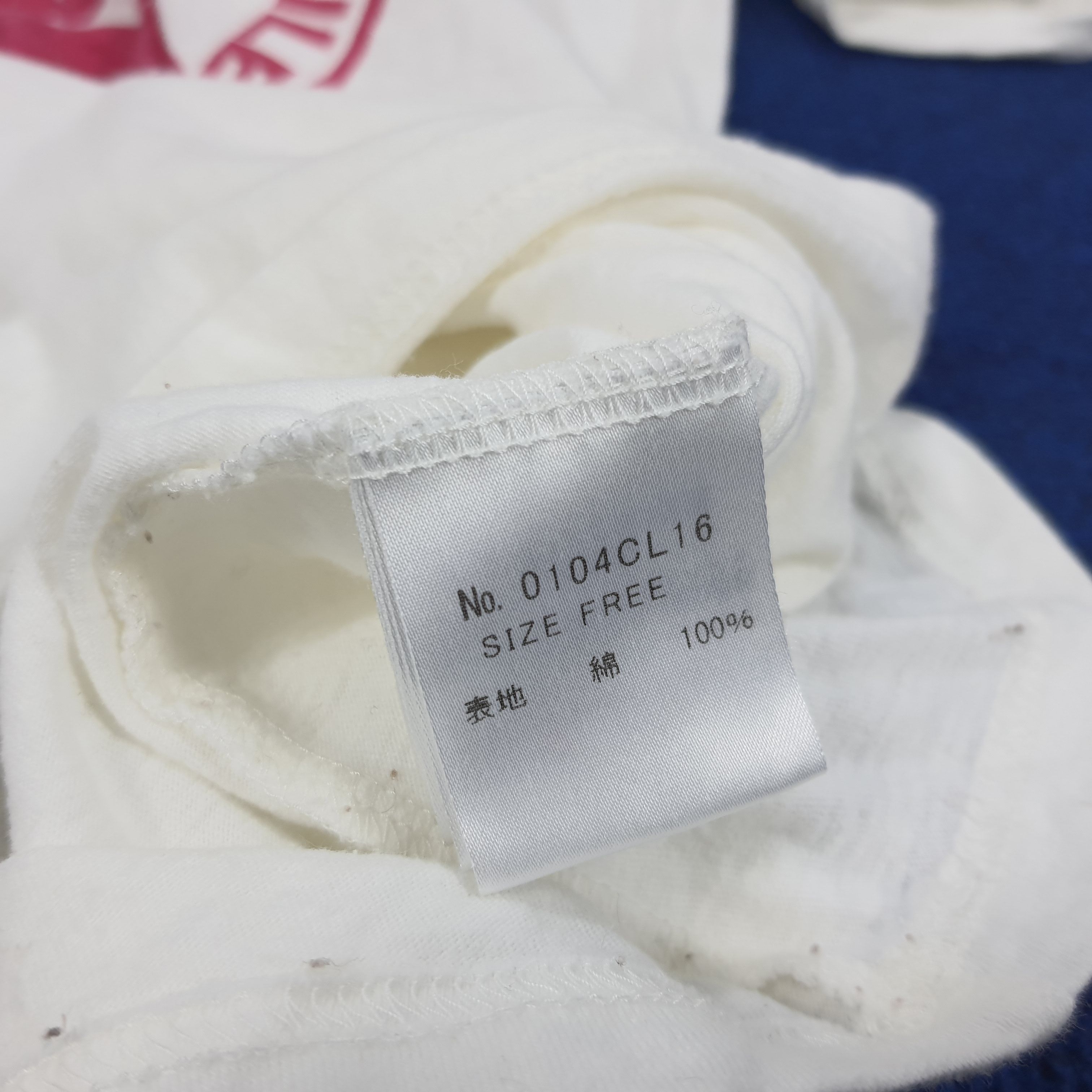 Hysteric Glamour × Japanese Brand × Vintage Vintage Hysteric Glamour Smile Japanese Brand Tshirt Size XS / US 0-2 / IT 36-38 - 7 Thumbnail