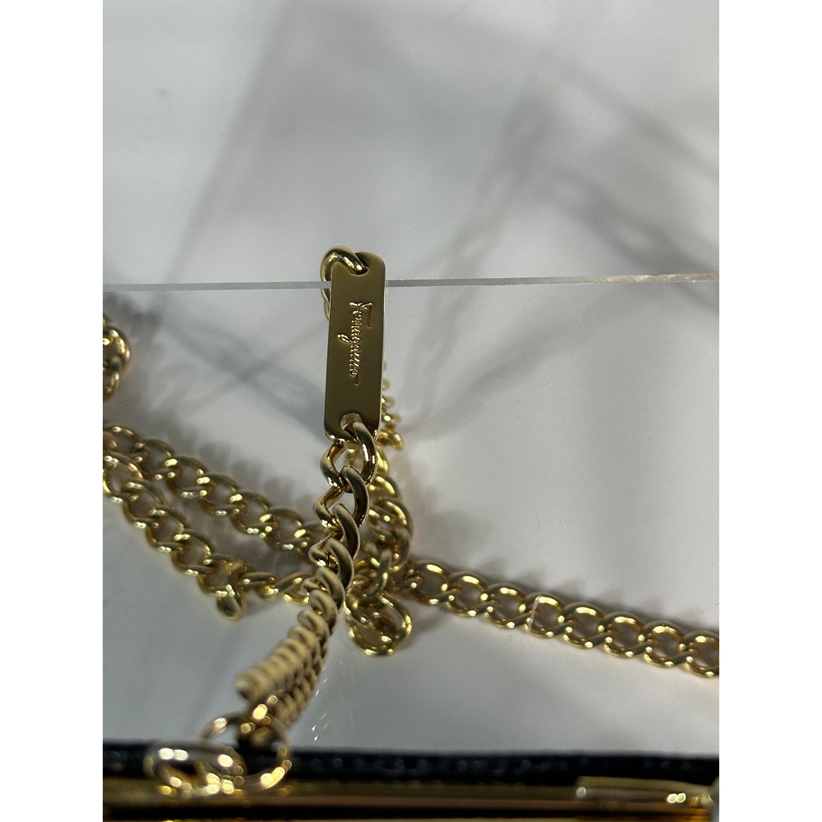 Salvatore Ferragamo SALVATORE FERRAGAMO Vara Bow Kiss Lock Chain Shoulder Bag Size ONE SIZE - 13 Thumbnail