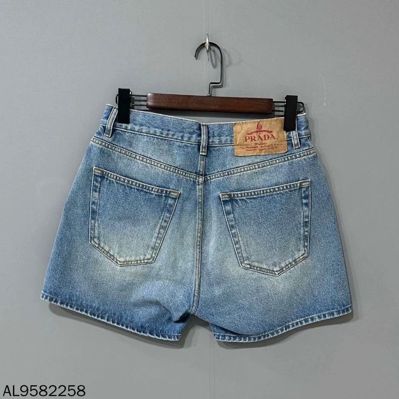 Prada Prada Pocket logo denim shorts 2504-Nextarrow Size US 30 / EU 46 - 3 Thumbnail