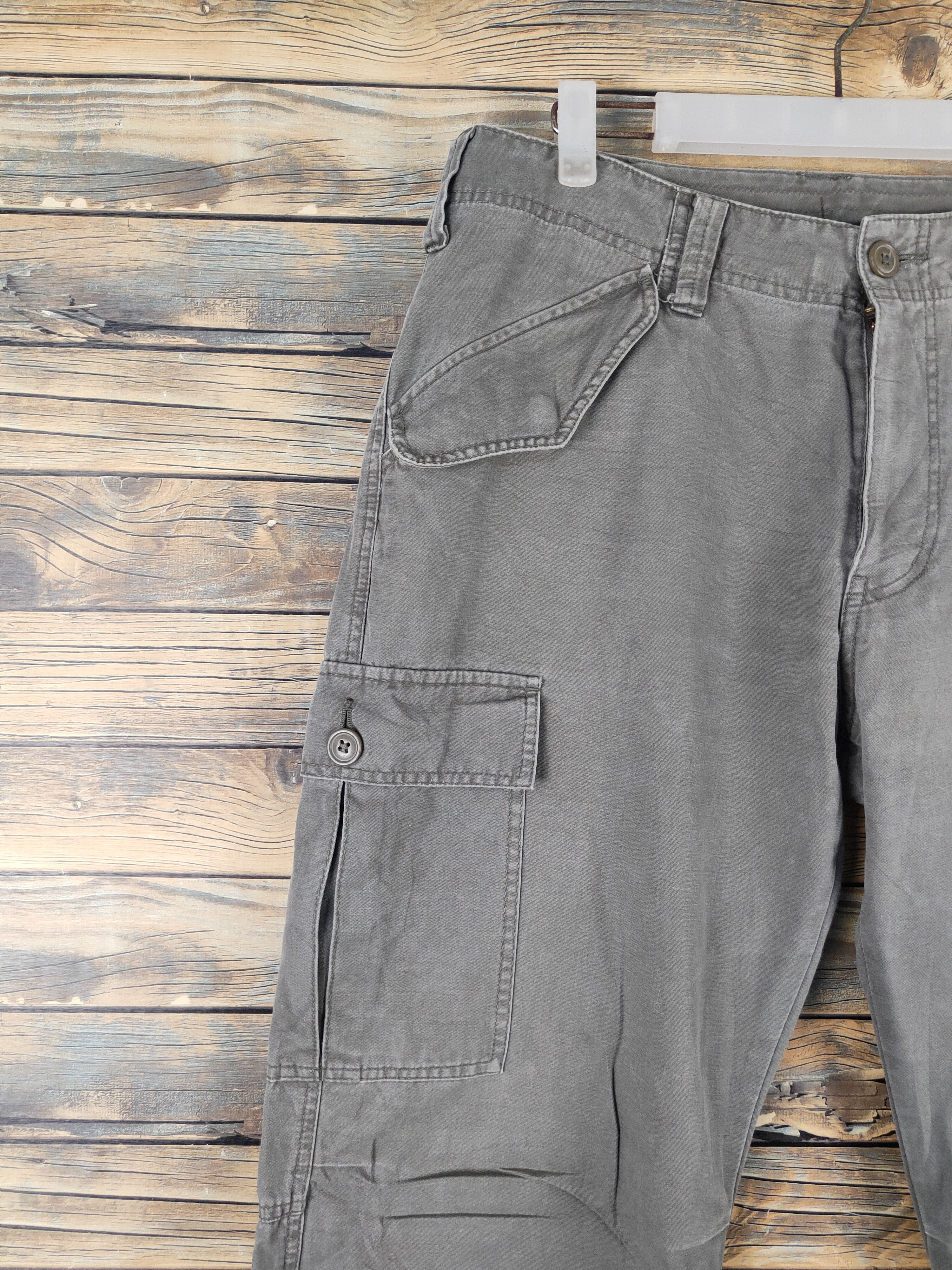 Japanese Brand Uniqlo Green Faded Multipocket Tactical Cargo Pants #W2096 Size US 35 - 3 Thumbnail