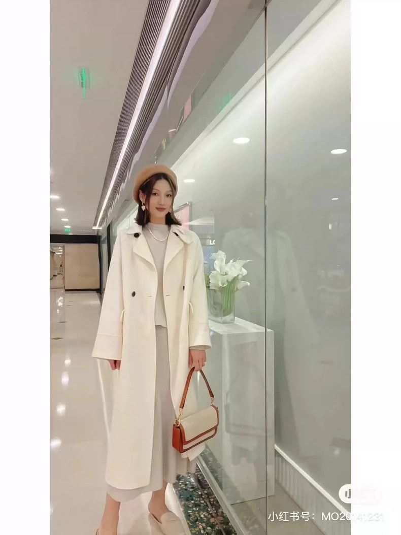 Max Mara Fall/Winter 2023 STUDIO Lapel Wool Coat