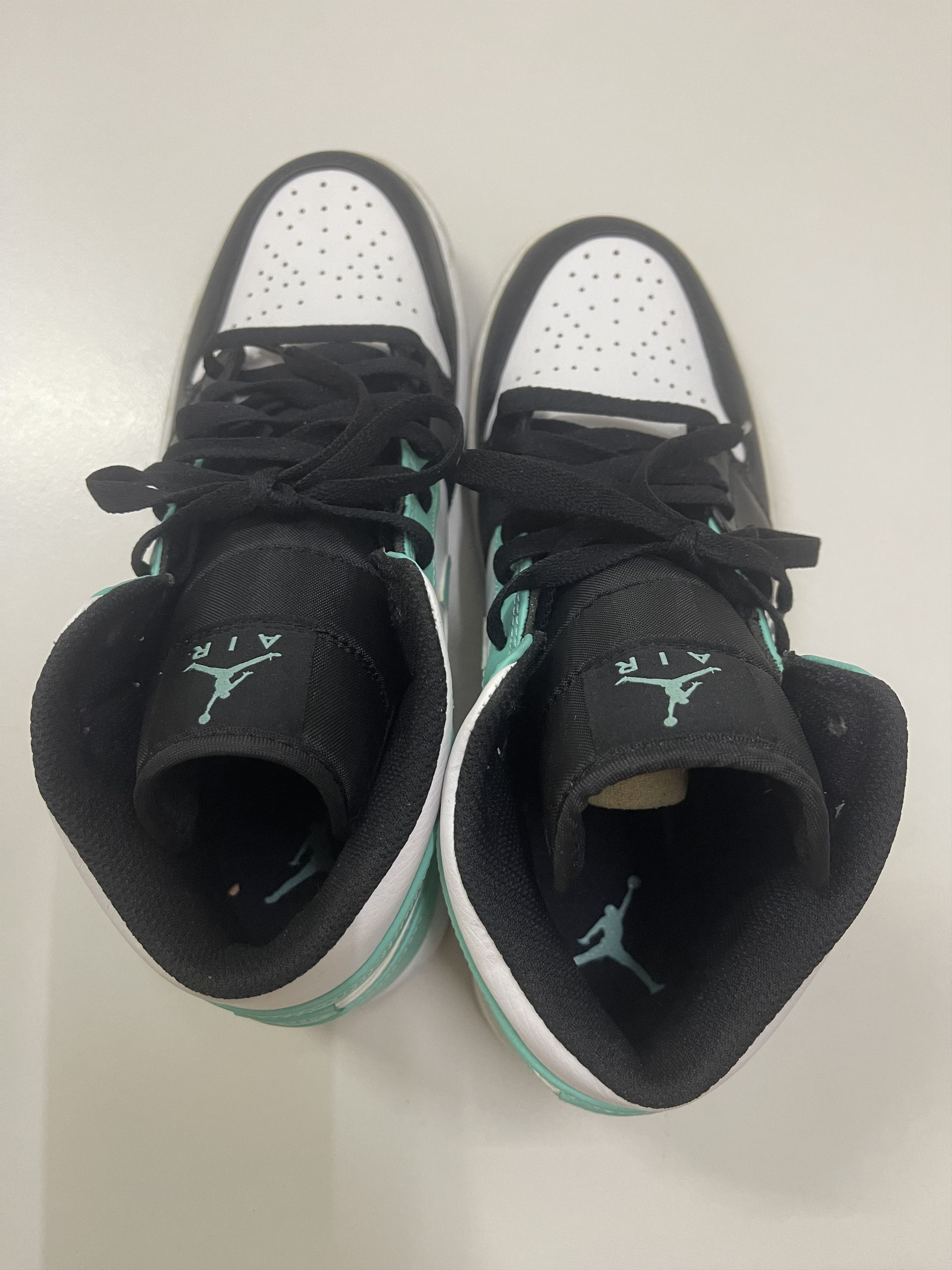 Jordan Brand Rare NIKE AIR JORDAN AJ1 Mid Tropical Twist White Black Size US 9 / EU 42 - 4 Thumbnail
