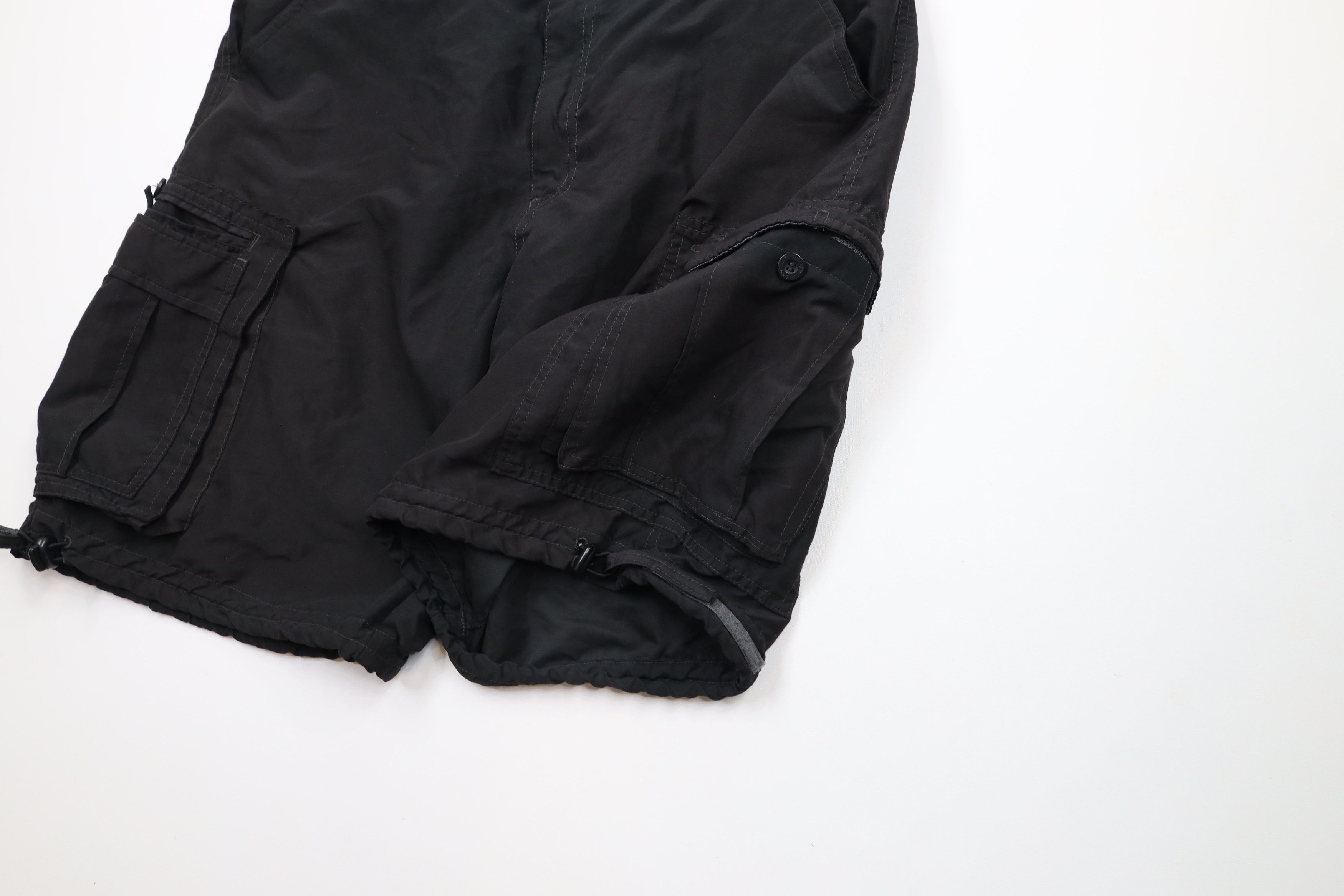 Vintage Vintage 90s Streetwear Fit Skateboard Cargo Shorts Black Size US 36 / EU 52 - 5 Thumbnail
