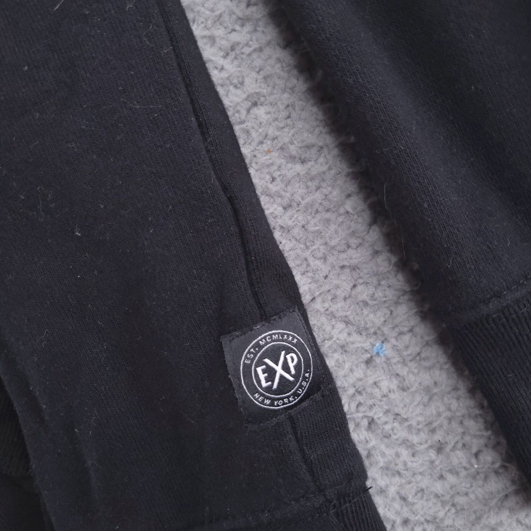 Express Express Hoodie Mens XL Black Fleece Henley FITS SHORT Size US XL / EU 56 / 4 - 2 Thumbnail