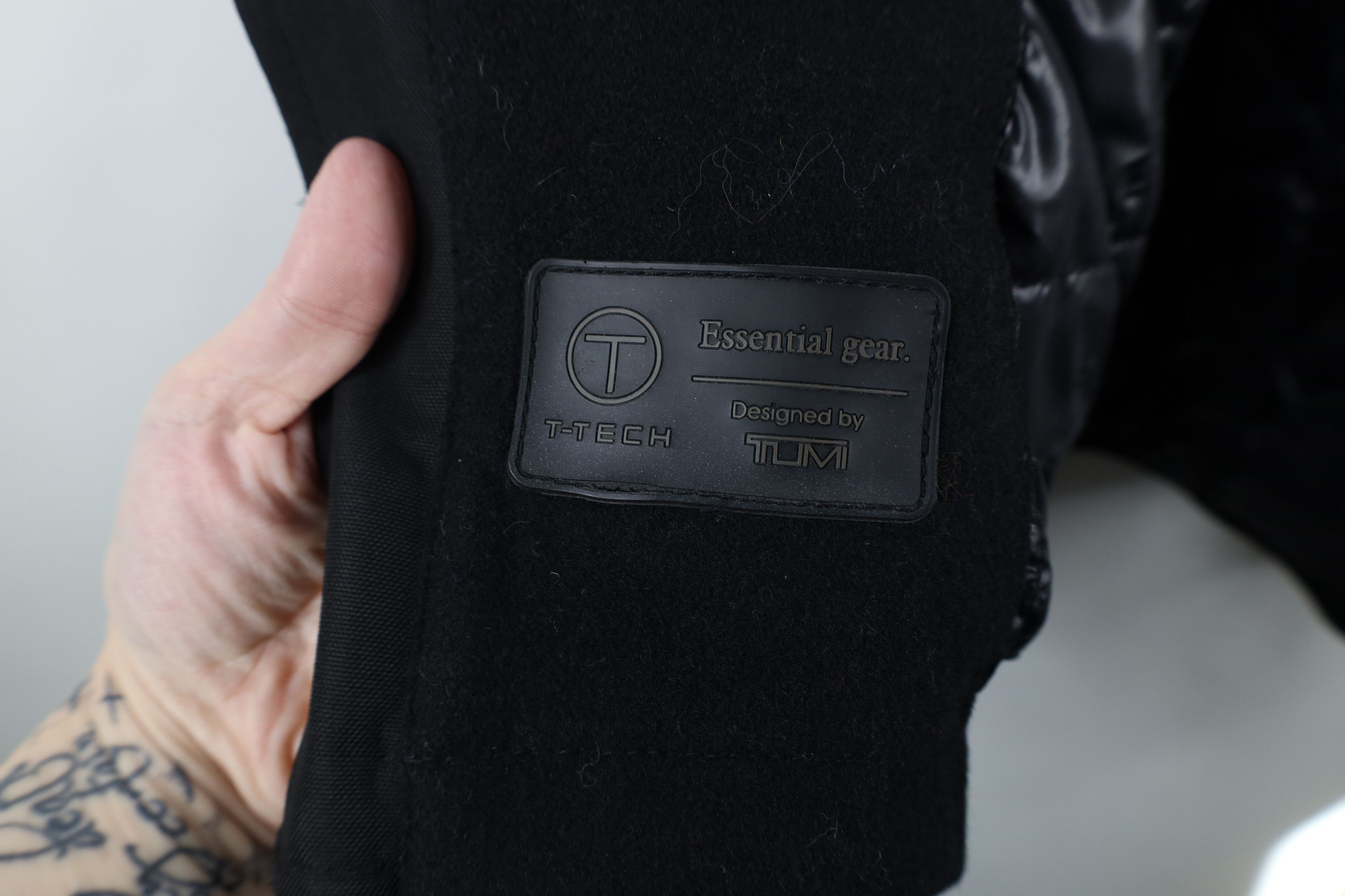 Tumi × Vintage Tumi T Tech Blend Hooded Quilt Lined Full Zip Jacket Black Size US M / EU 48-50 / 2 - 11 Thumbnail