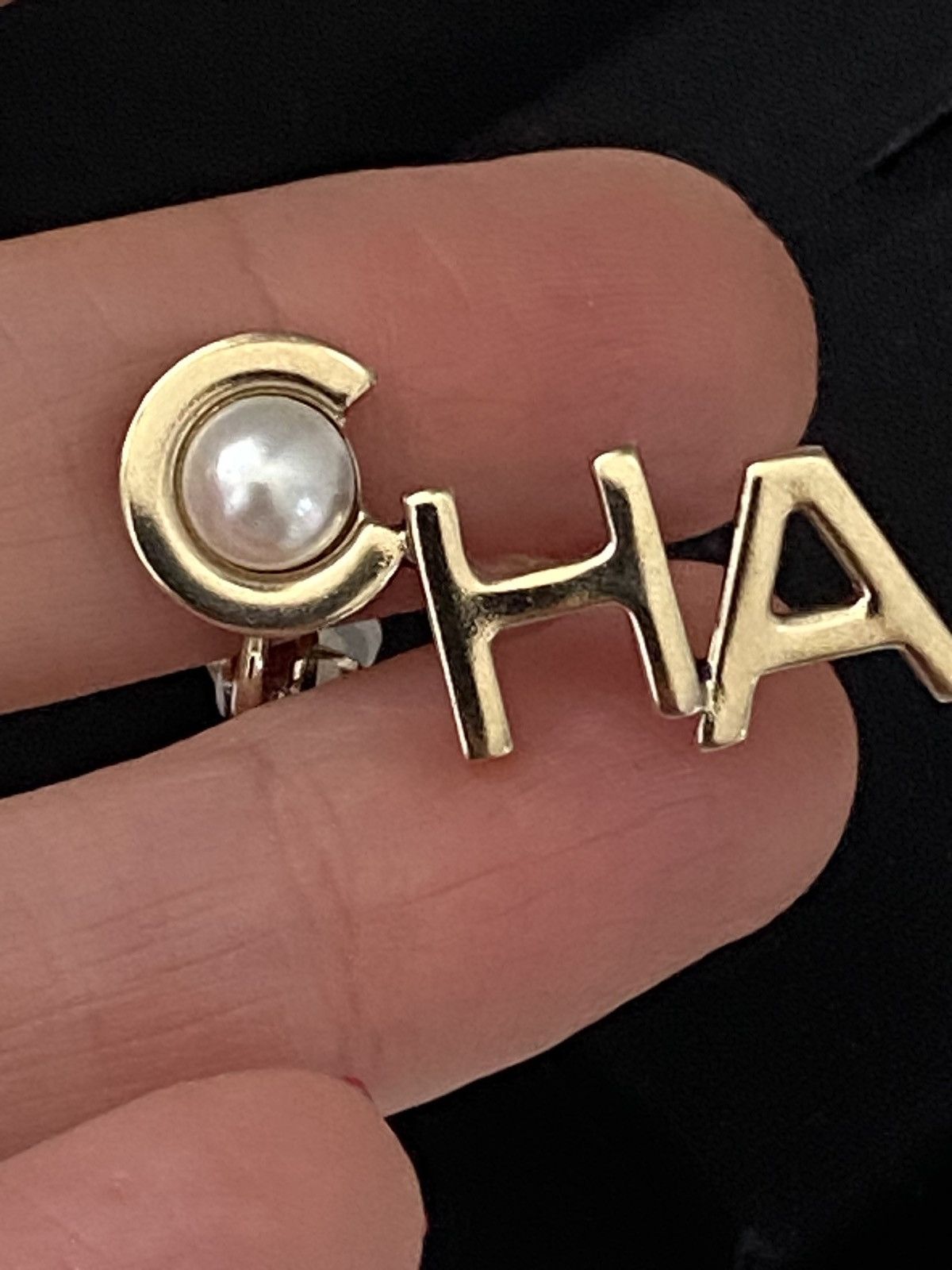 Chanel Authentic Chanel earrings Size ONE SIZE - 18 Thumbnail