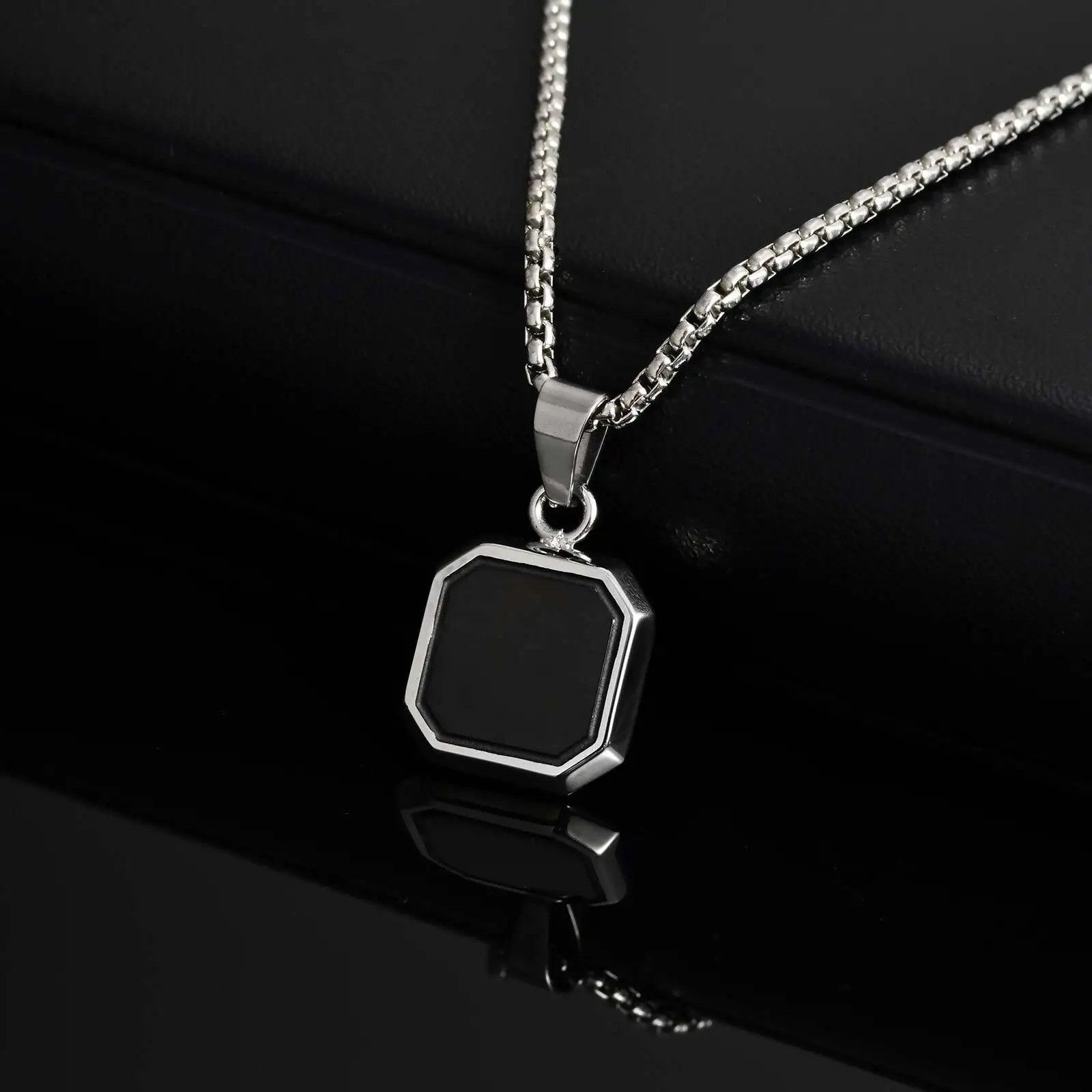 Jewelry Stainless Steel Black Stone Necklace Size ONE SIZE - 1 Thumbnail