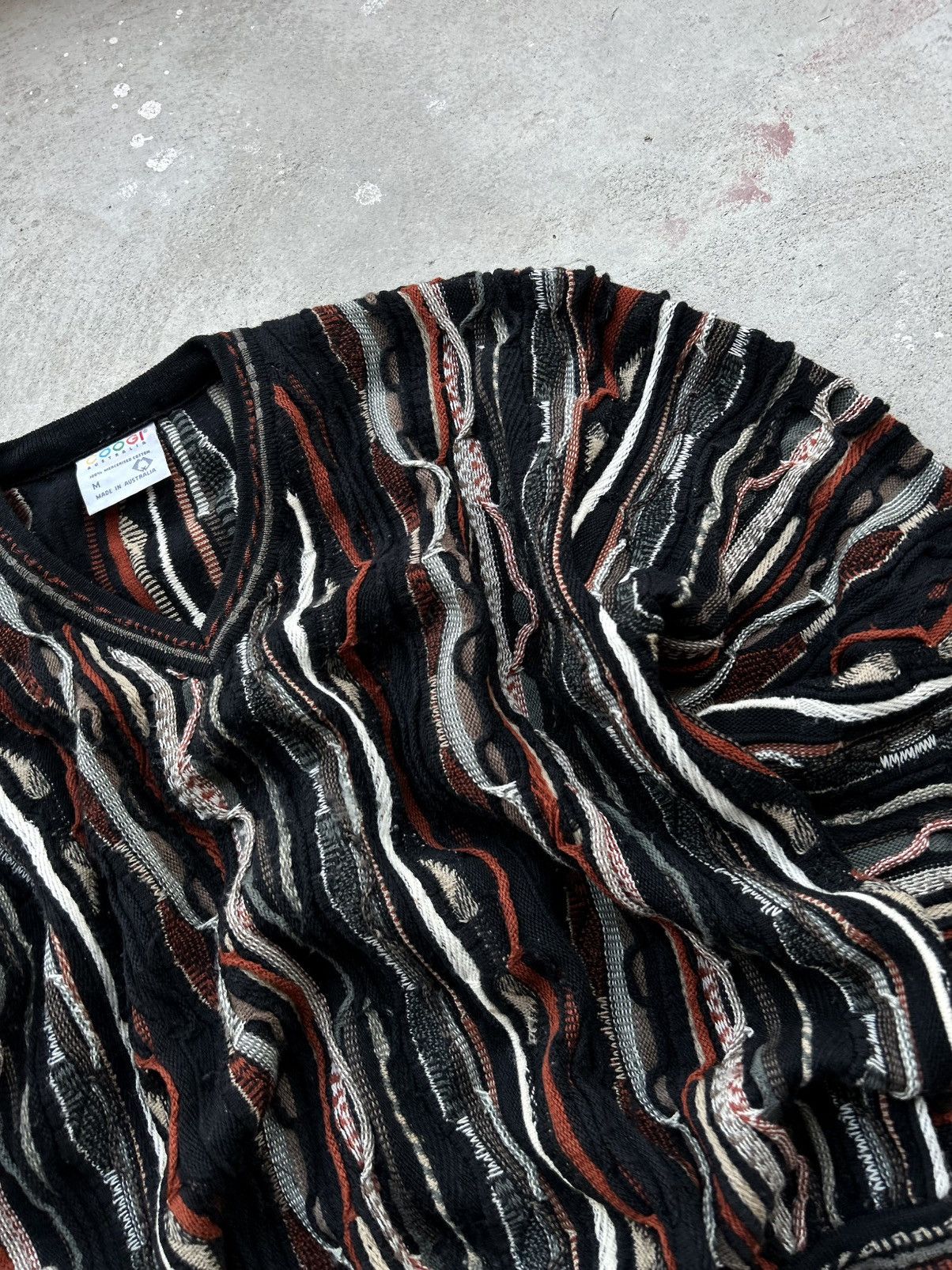 Coogi CRAZY VINTAGE COOGI 3D CABLE V NECK Size US M / EU 48-50 / 2 - 5 Thumbnail