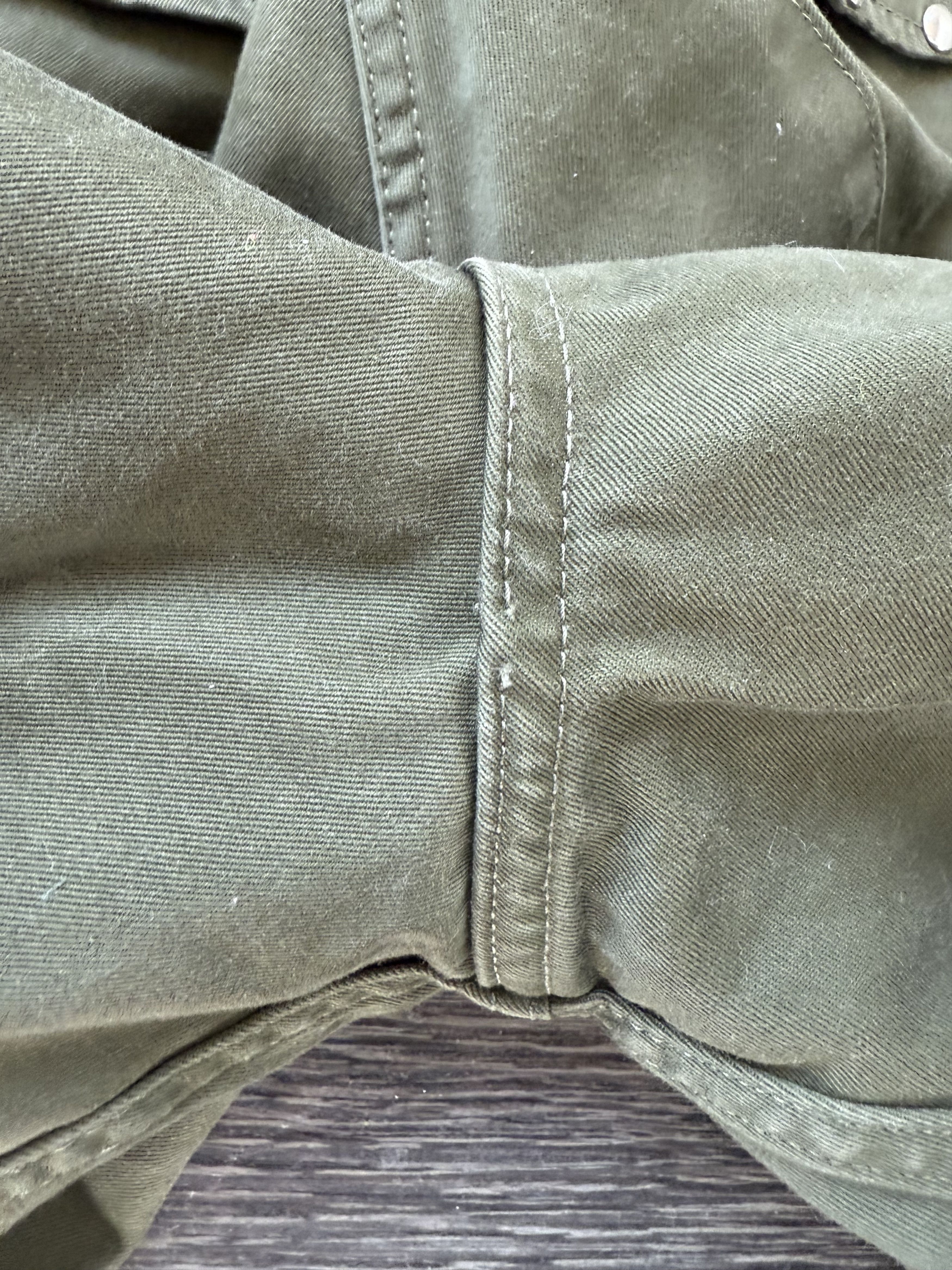 Celine Celine military studded cargo shorts Size US 36 / EU 52 - 13 Thumbnail