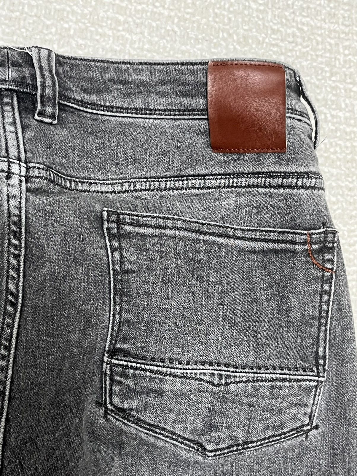 Tommy Bahama grey Tommy Bahama straight leg jeans Size US 34 / EU 50 - 1 Thumbnail