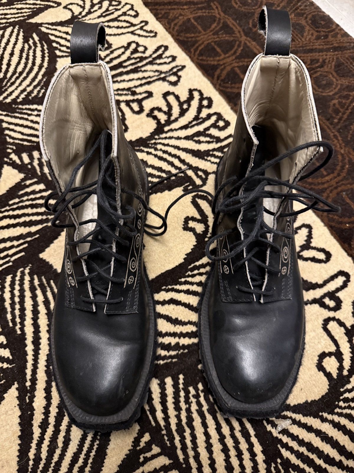 John Alexander Skelton JAS x Matthias Winkler Engraved boots Size US 9 / EU 42 - 2 Thumbnail