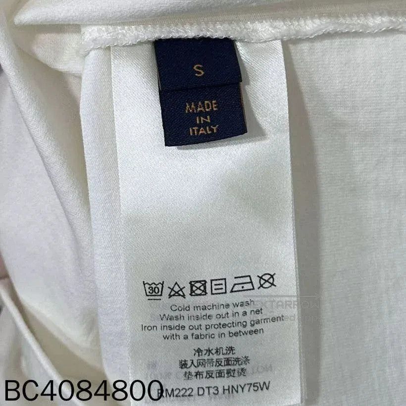 Louis Vuitton 1854 Embroidered Logo Short Sleeve Louis Vuitton. Size US S / EU 44-46 / 1 - 7 Thumbnail