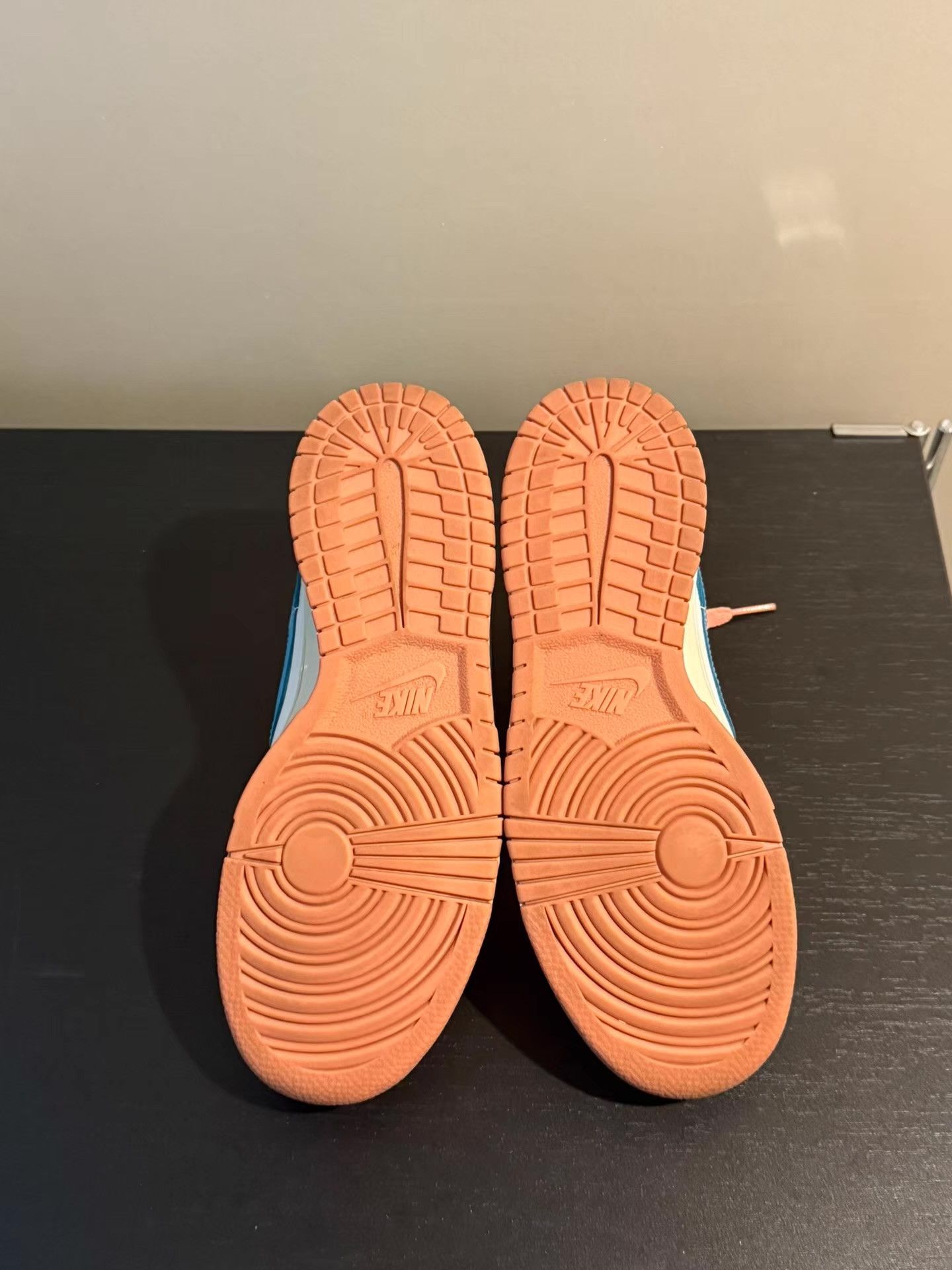 Nike Kyrie Irving x Nike Dunk SE Sneakers。 Ｑ20 Size US 5.5 / EU 38 - 4 Thumbnail