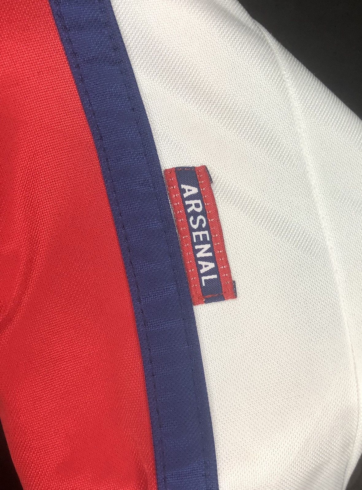 Nike Soccer jersey Arsenal London 1998 Bergkamp vintage Nike Size US M / EU 48-50 / 2 - 5 Thumbnail