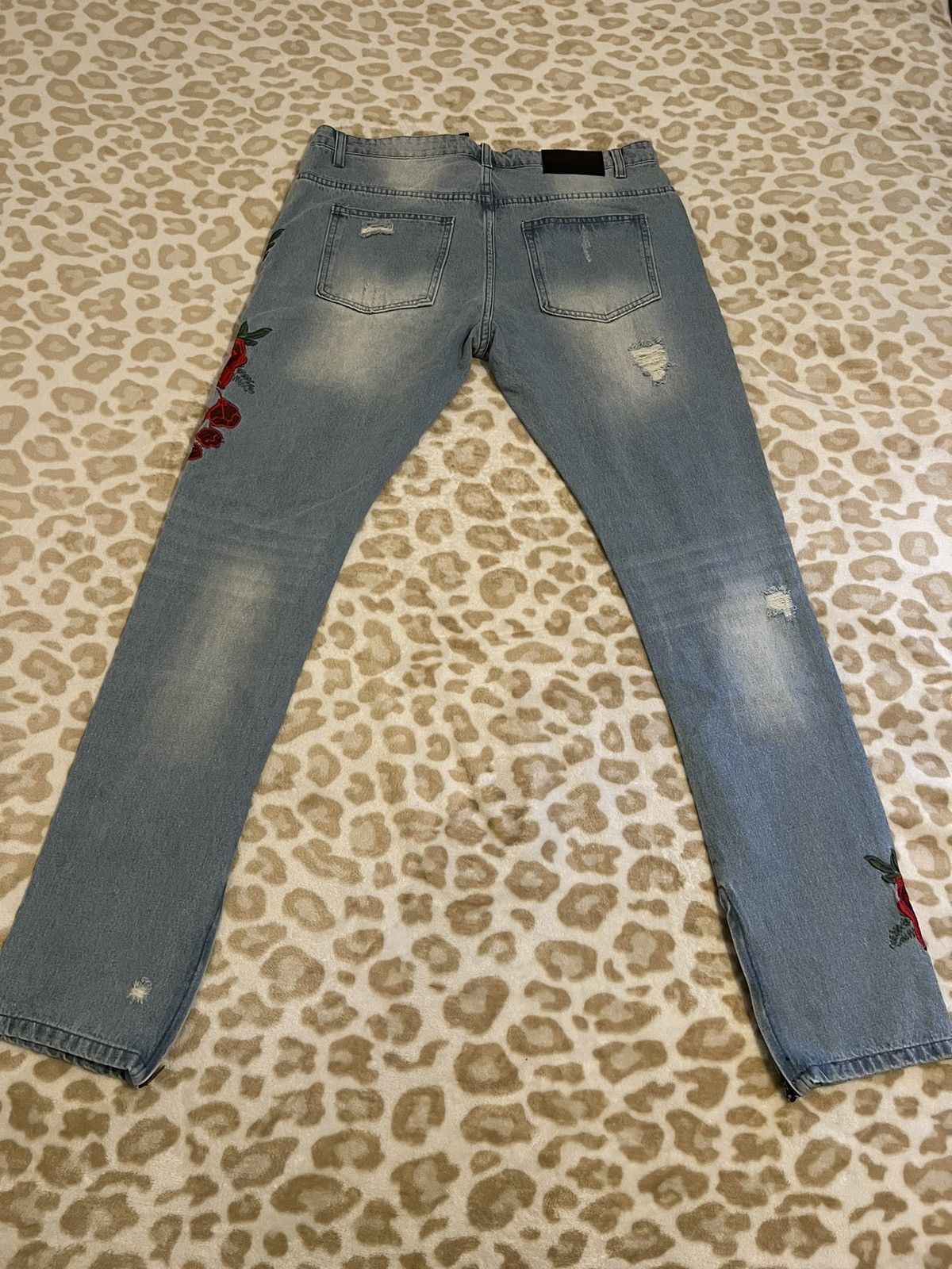 Young And Reckless Young & Reckless Rose Jeans Size 36 NEW Size US 36 / EU 52 - 2 Thumbnail